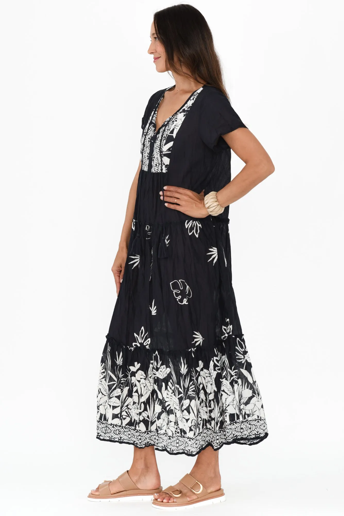 Nona Navy Botanical Crinkle Cotton Maxi Dress sold by Blue Bungalow product image thumbnail 3