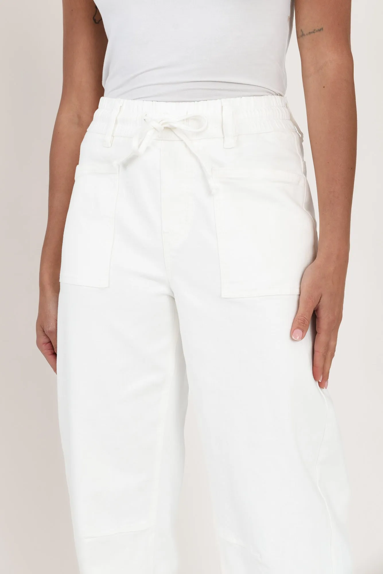 BB Barrel White Jeans sold by Blue Bungalow product image thumbnail 5