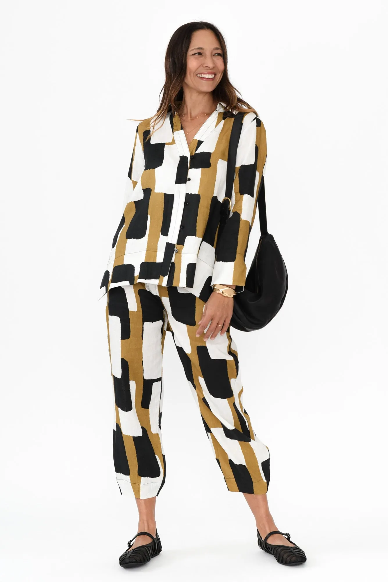 Jubilant Yellow Geo Linen Pocket Pants sold by Blue Bungalow product image thumbnail 2