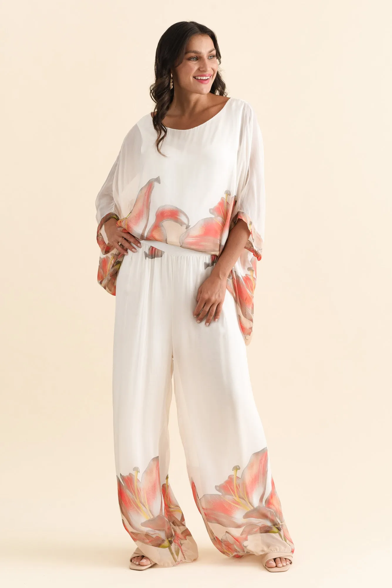 Figaro White Bloom Silk Pants sold by Blue Bungalow product image thumbnail 2