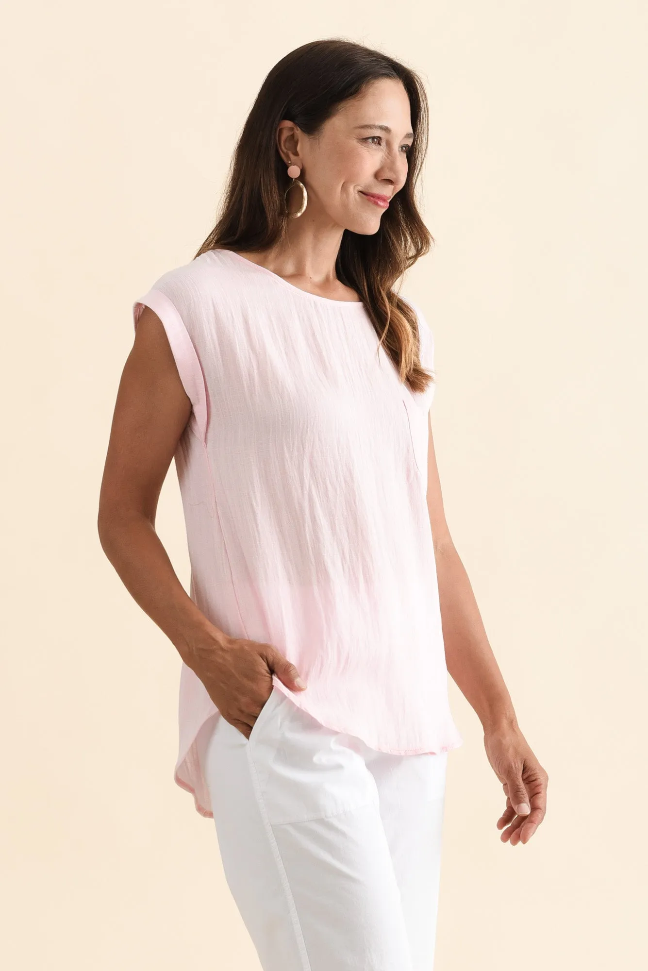 Aiden Blush Linen Blend Pocket Top sold by Blue Bungalow product image thumbnail 3