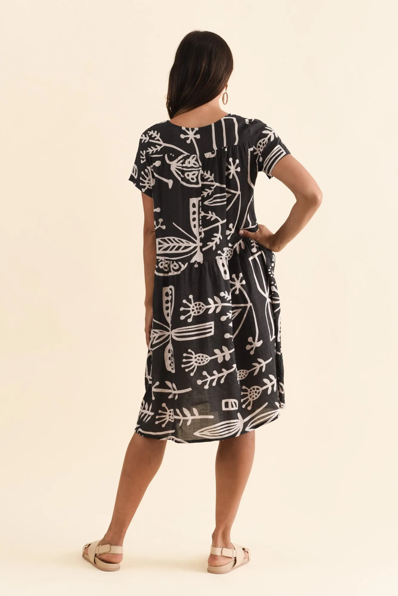 Hanoi Black Garden Cotton Blend Dress sold by Blue Bungalow product image thumbnail 4