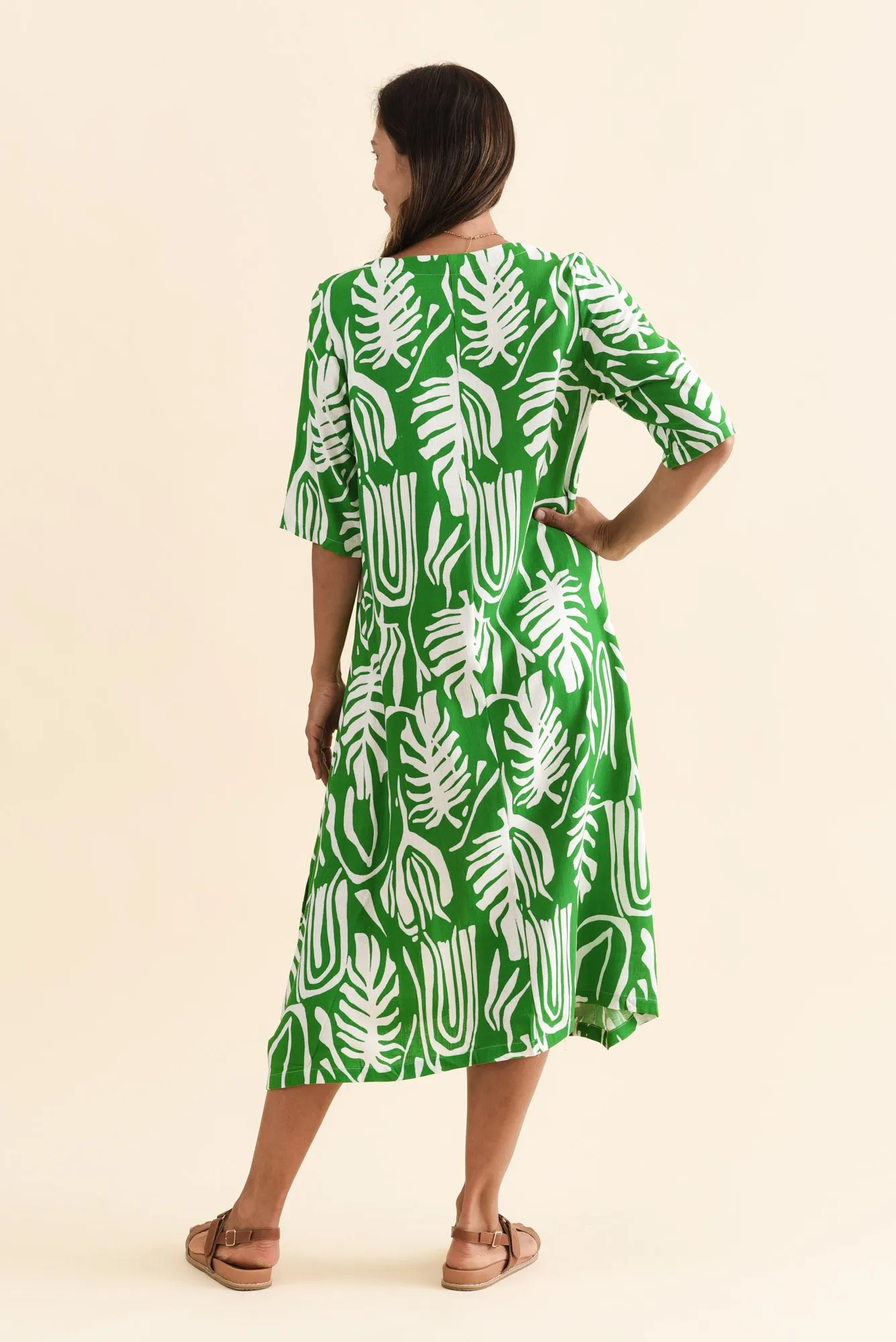 Hailee Green Leaf Linen Cotton Dress sold by Blue Bungalow product image thumbnail 4