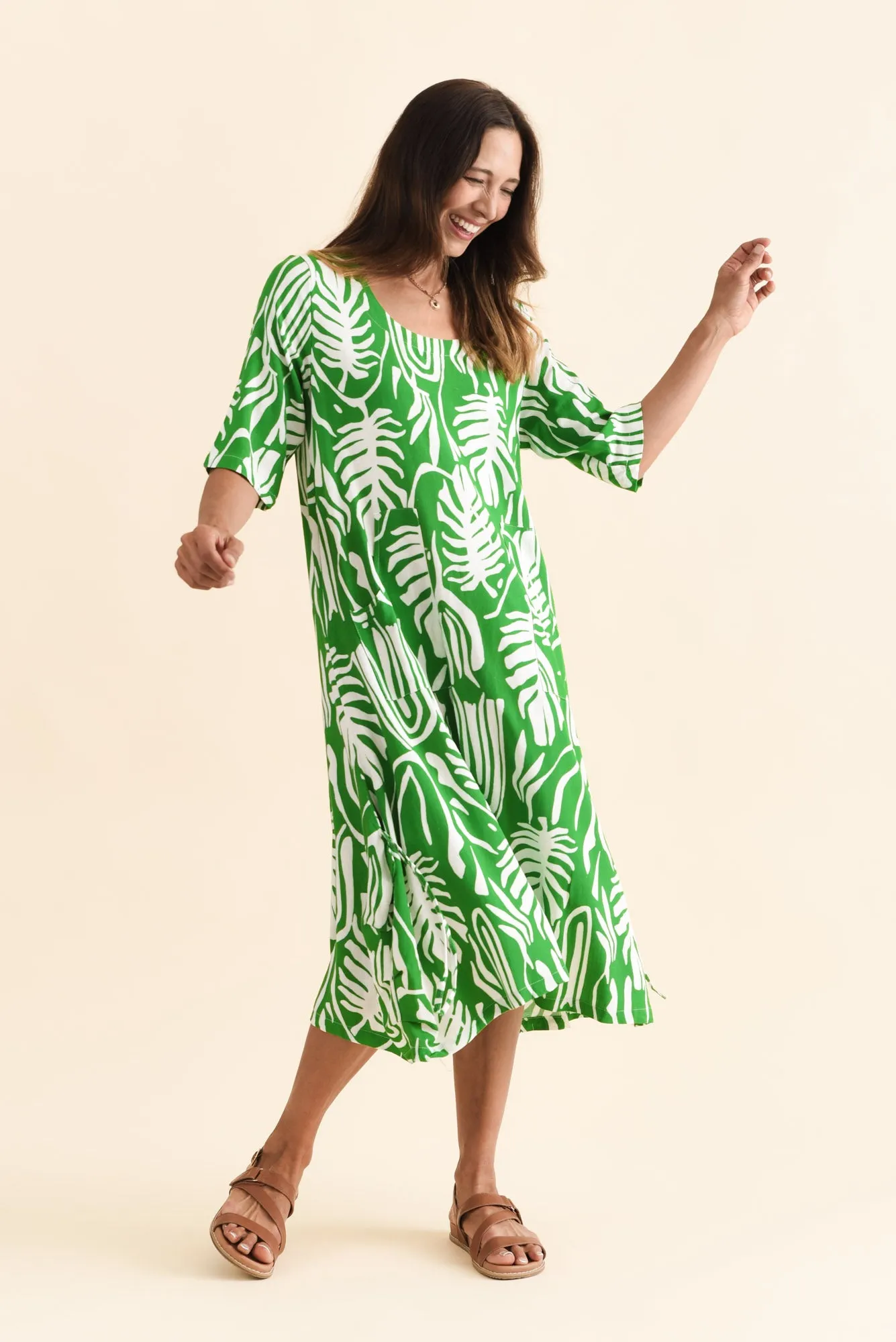 Hailee Green Leaf Linen Cotton Dress sold by Blue Bungalow product image thumbnail 2