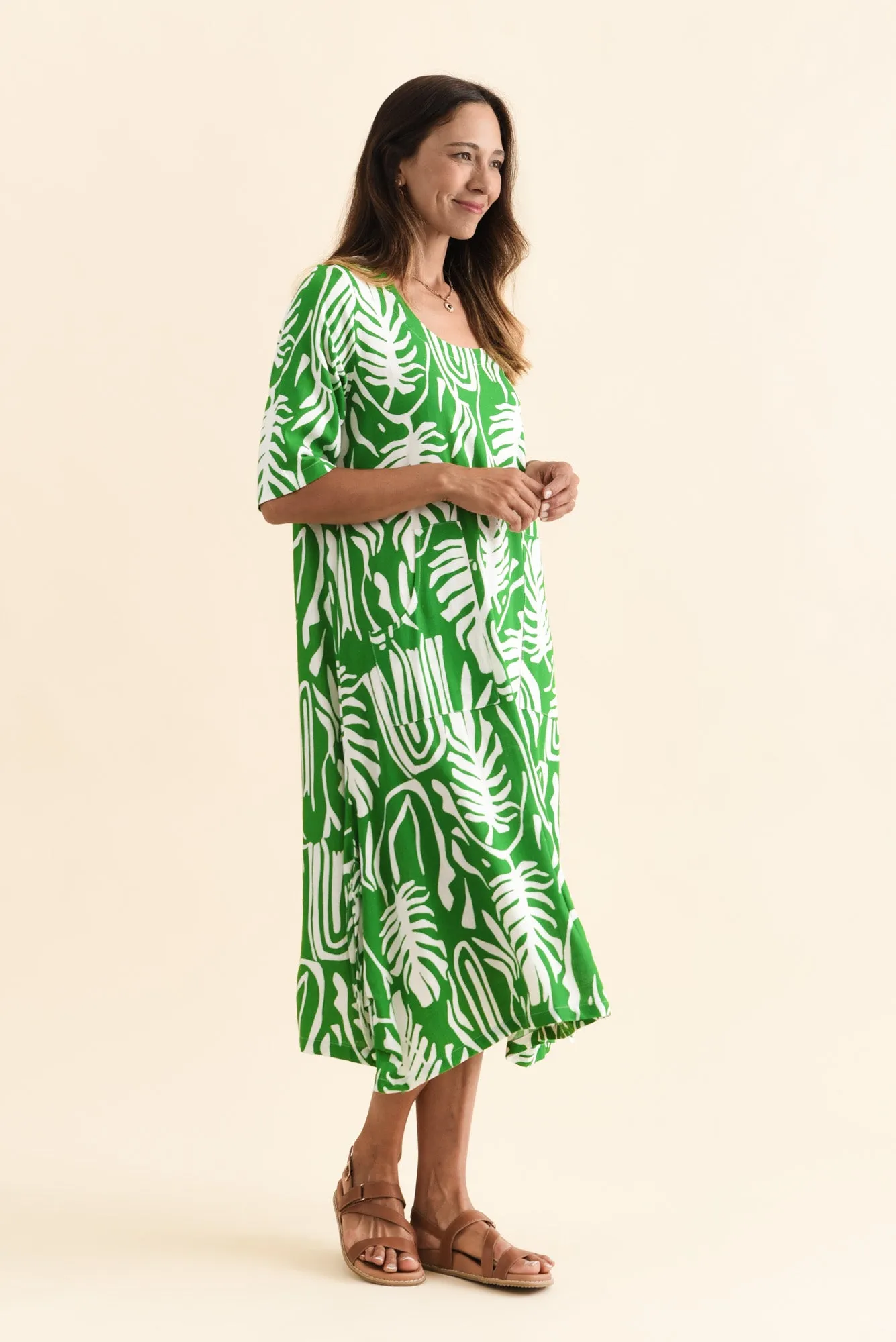 Hailee Green Leaf Linen Cotton Dress sold by Blue Bungalow product image thumbnail 3
