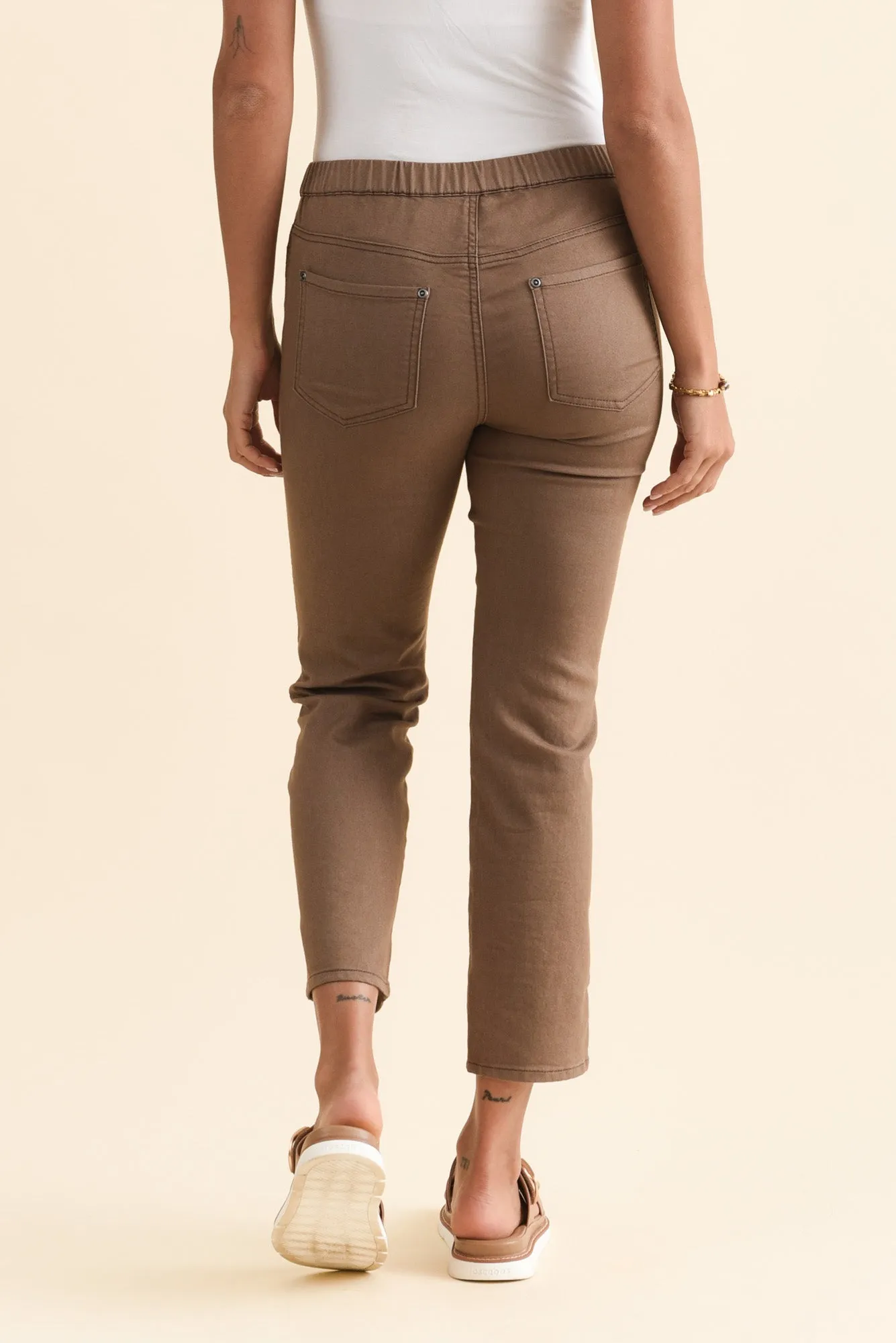 Winslet Mocha 7/8 Pants sold by Blue Bungalow product image thumbnail 4