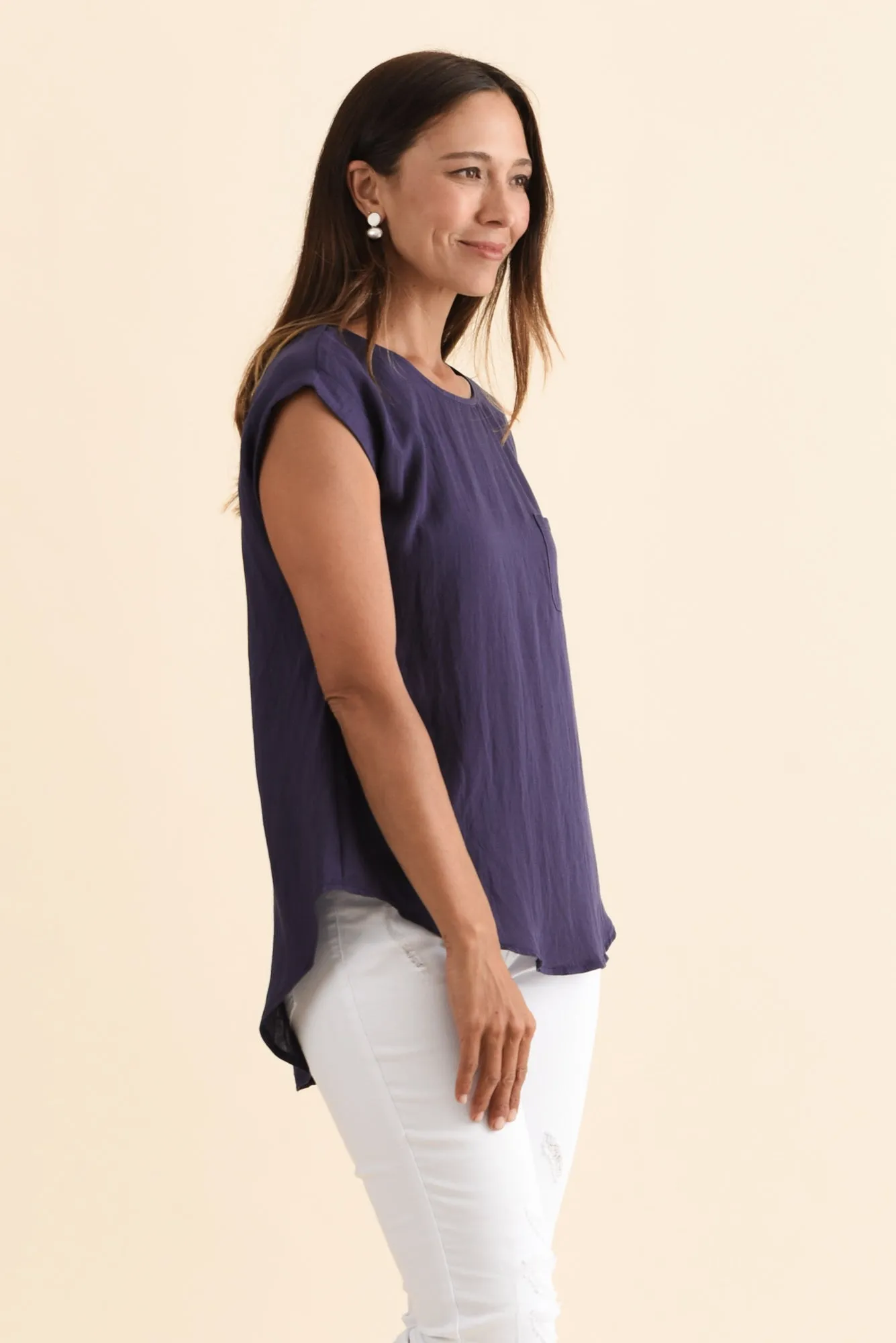Aiden Navy Linen Blend Pocket Top sold by Blue Bungalow product image thumbnail 3