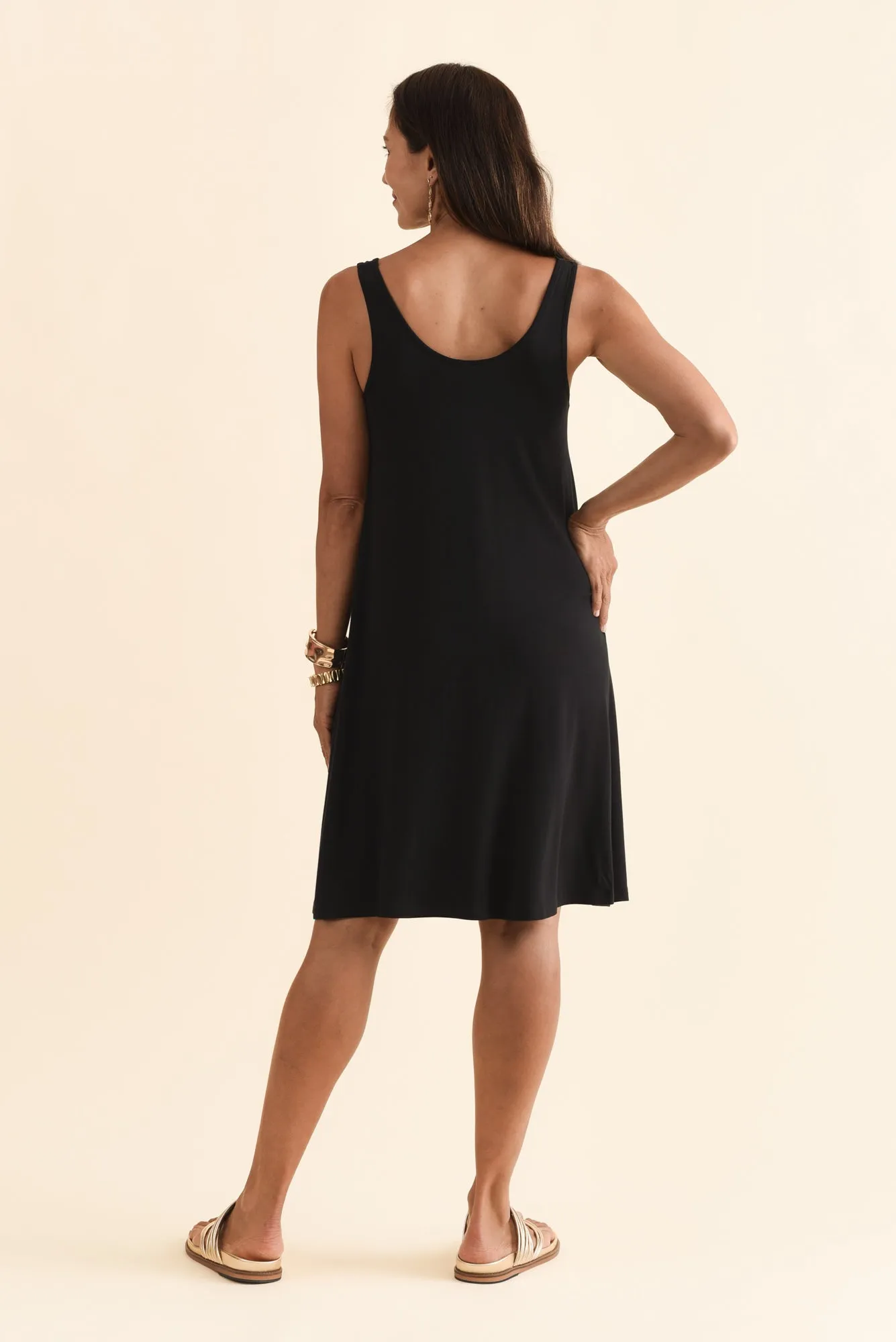 Tashi Black Bamboo Swing Dress sold by Blue Bungalow product image thumbnail 4