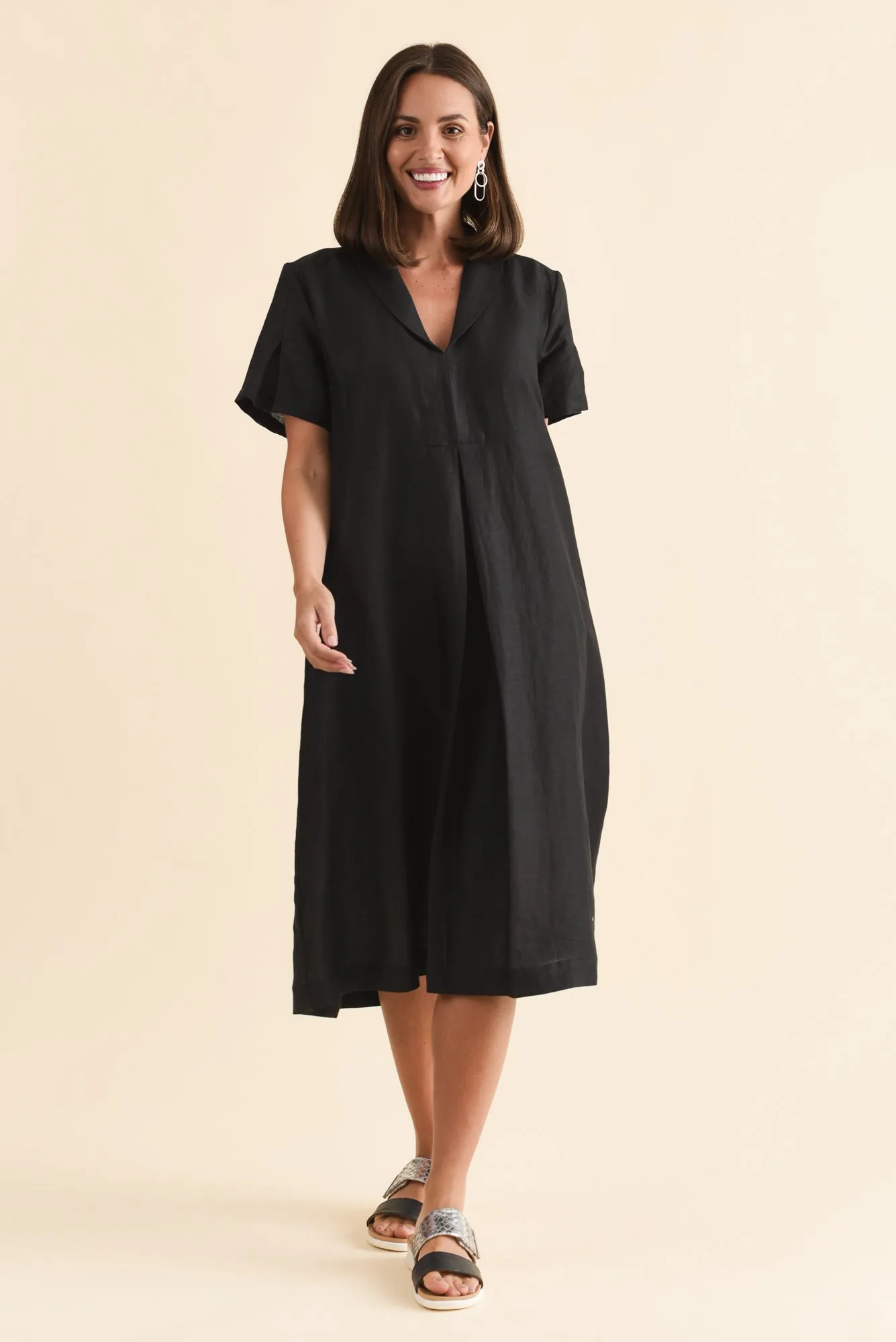 Miranda Black Linen Collared Dress sold by Blue Bungalow product image thumbnail 2