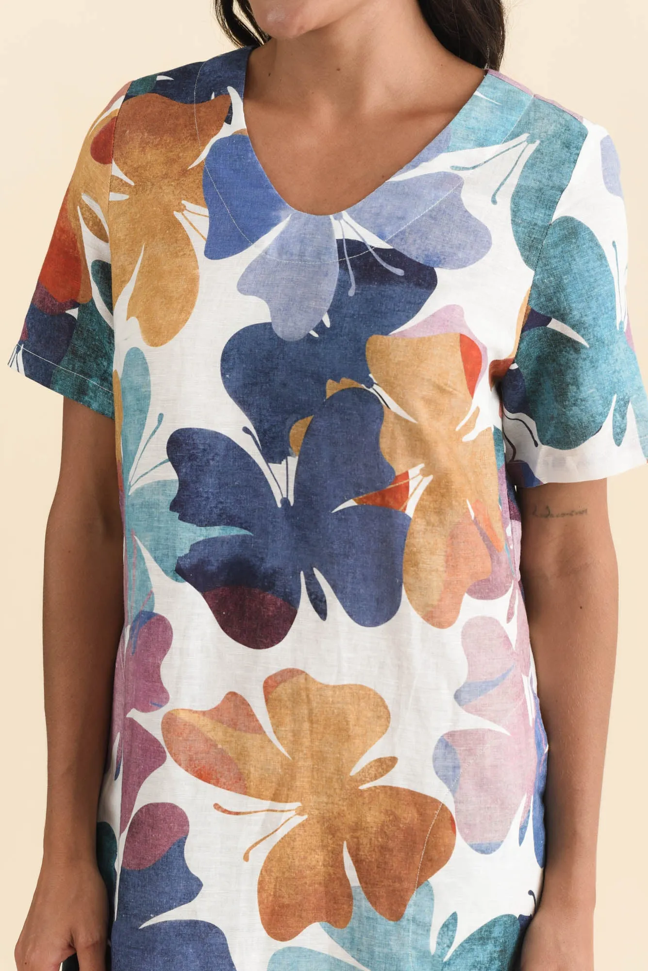 Channing Mauve Butterfly Linen Dress sold by Blue Bungalow product image thumbnail 5