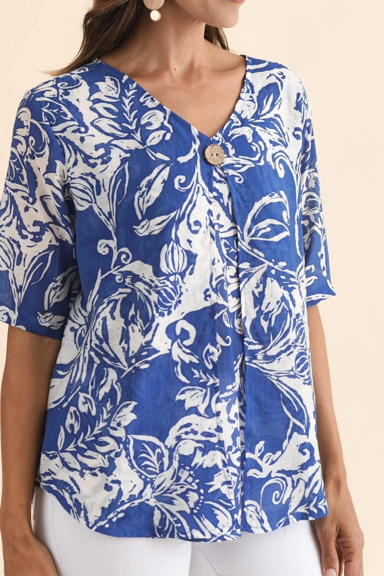 Yasmin Blue Abstract Layered Button Top sold by Blue Bungalow product image thumbnail 5