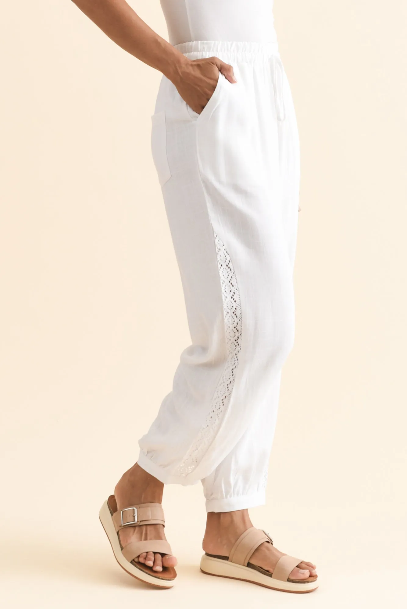 Beretta White Lace Linen Blend Pants sold by Blue Bungalow product image thumbnail 4