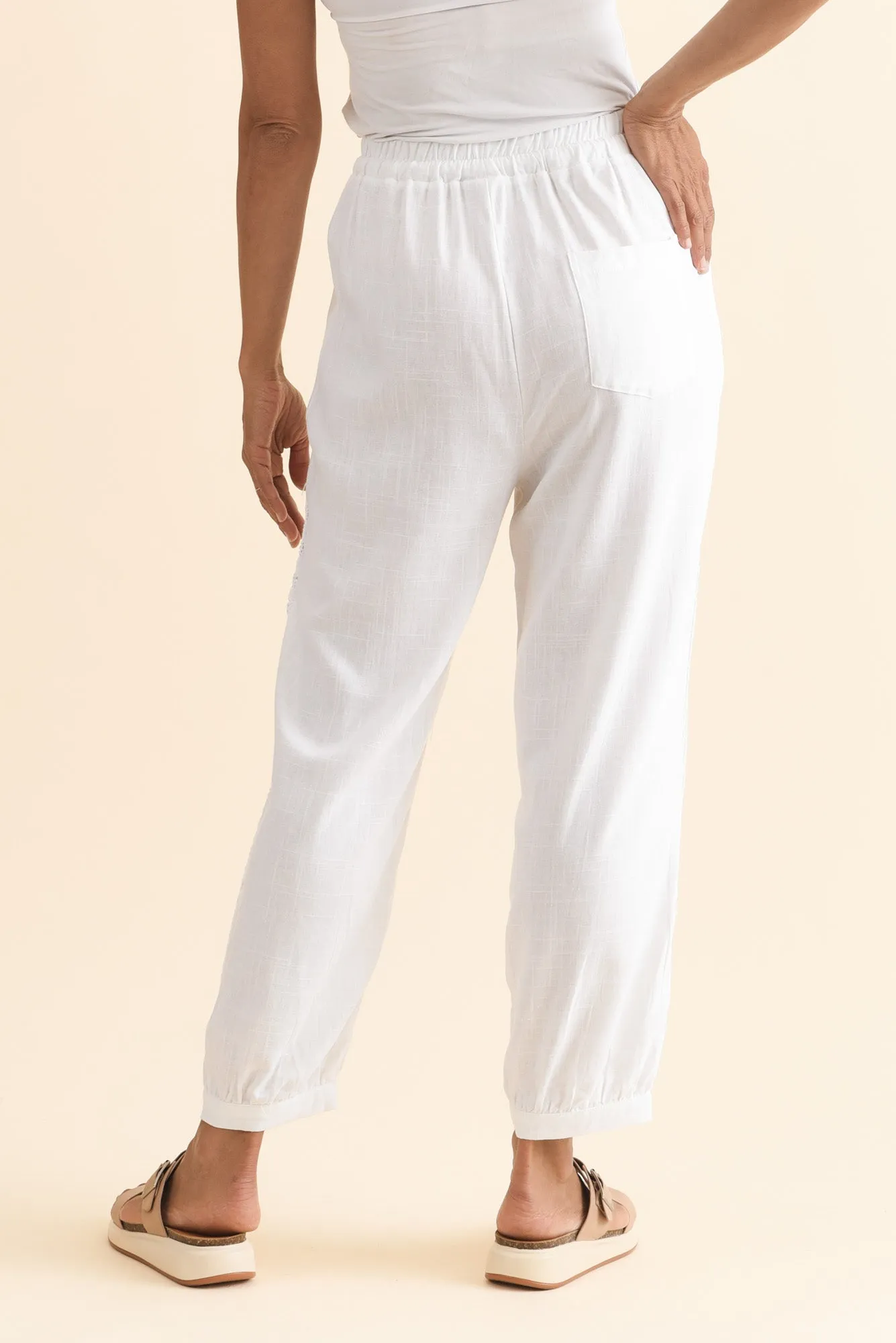 Beretta White Lace Linen Blend Pants sold by Blue Bungalow product image thumbnail 5