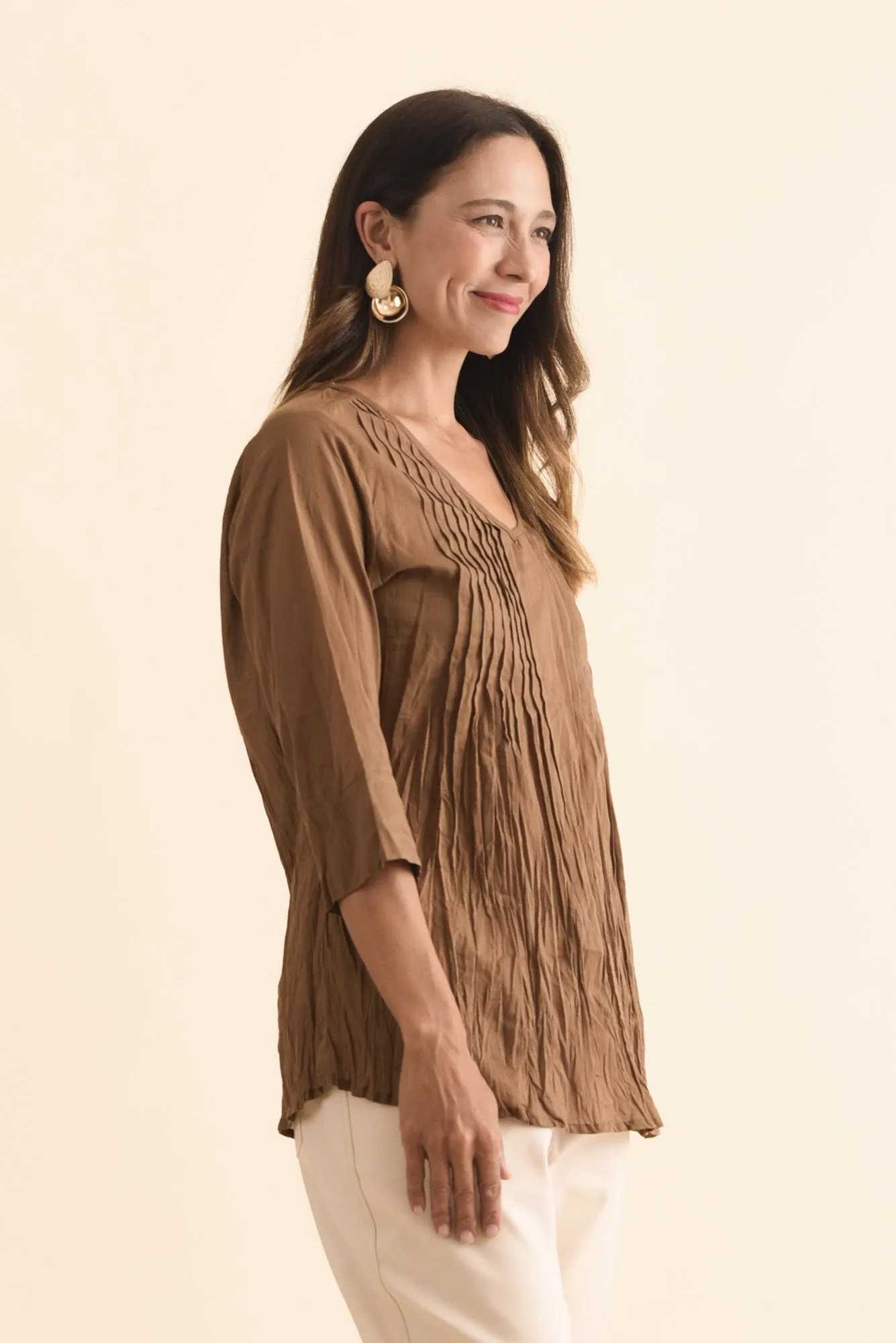 Fia Mocha Sleeved Crinkle Cotton Top sold by Blue Bungalow product image thumbnail 3