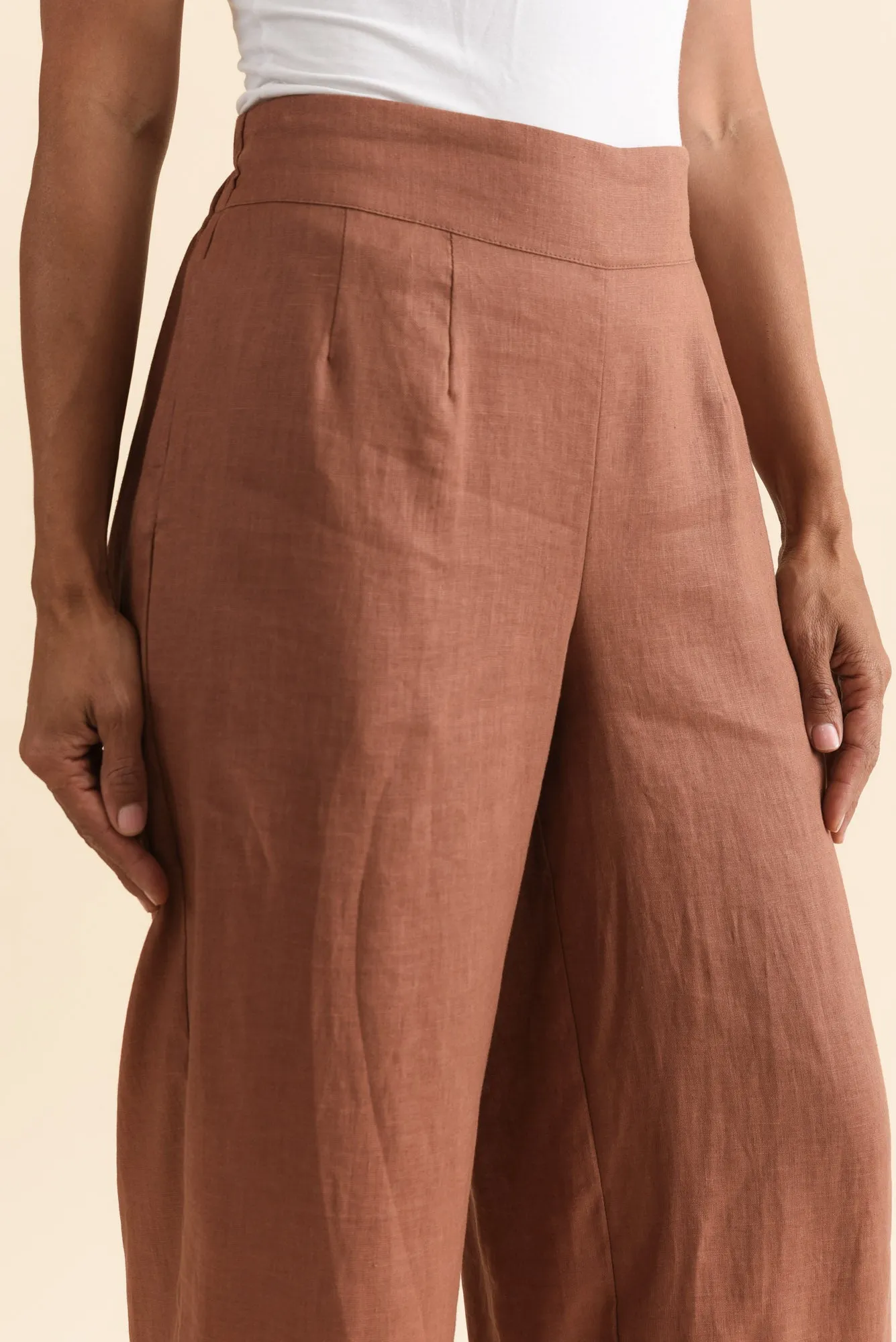 Elgon Mocha Linen Wide Leg Pants sold by Blue Bungalow product image thumbnail 5