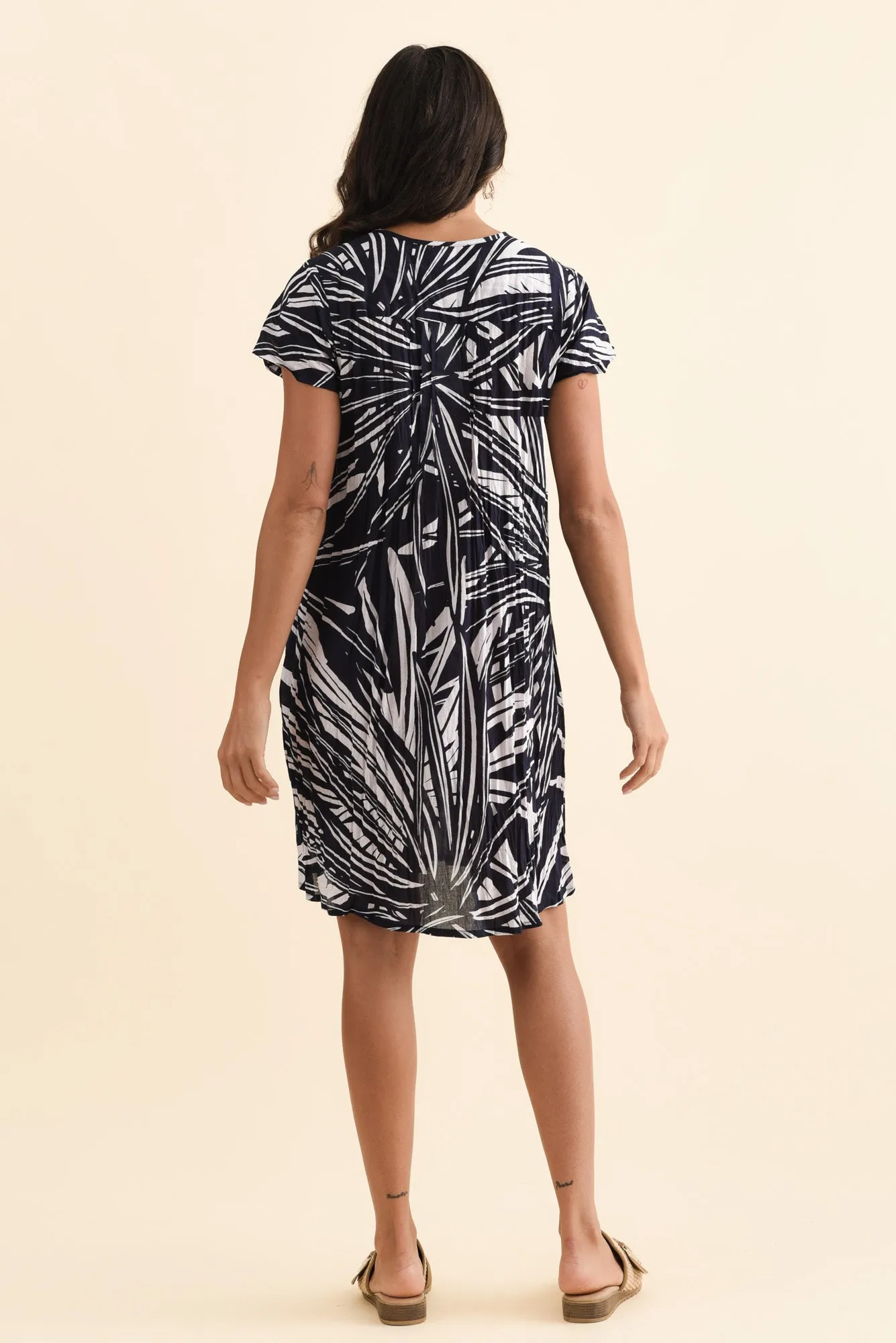 Sabina Navy Foliage Crinkle Cotton Dress sold by Blue Bungalow product image thumbnail 4