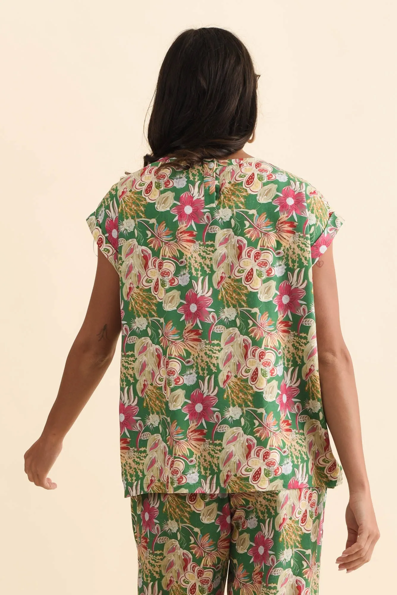 Alta Green Flower Linen Cotton Top sold by Blue Bungalow product image thumbnail 4