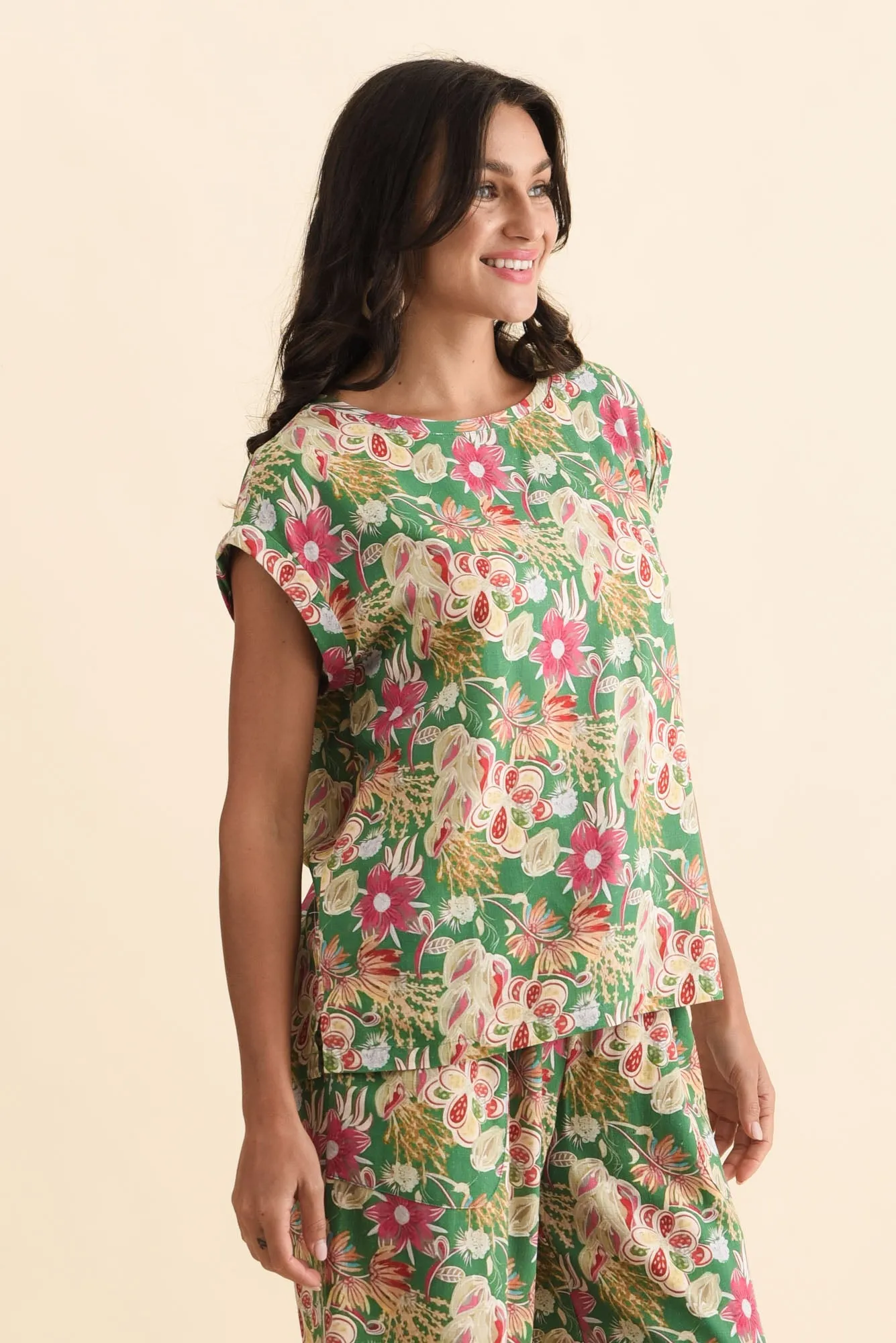 Alta Green Flower Linen Cotton Top sold by Blue Bungalow product image thumbnail 3