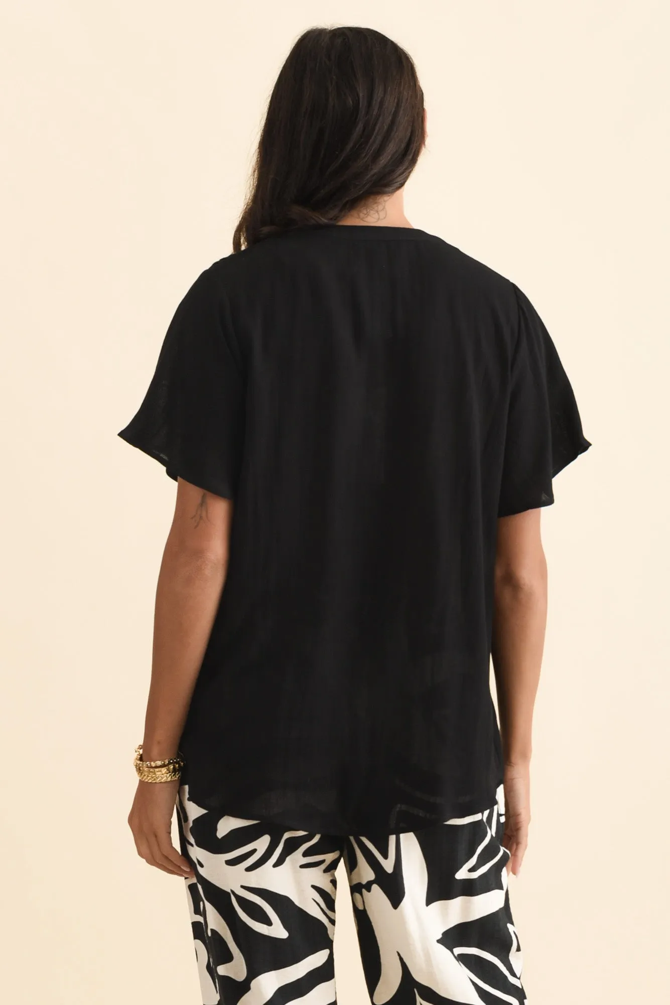 Ponny Black Linen Blend Button Top sold by Blue Bungalow product image thumbnail 4