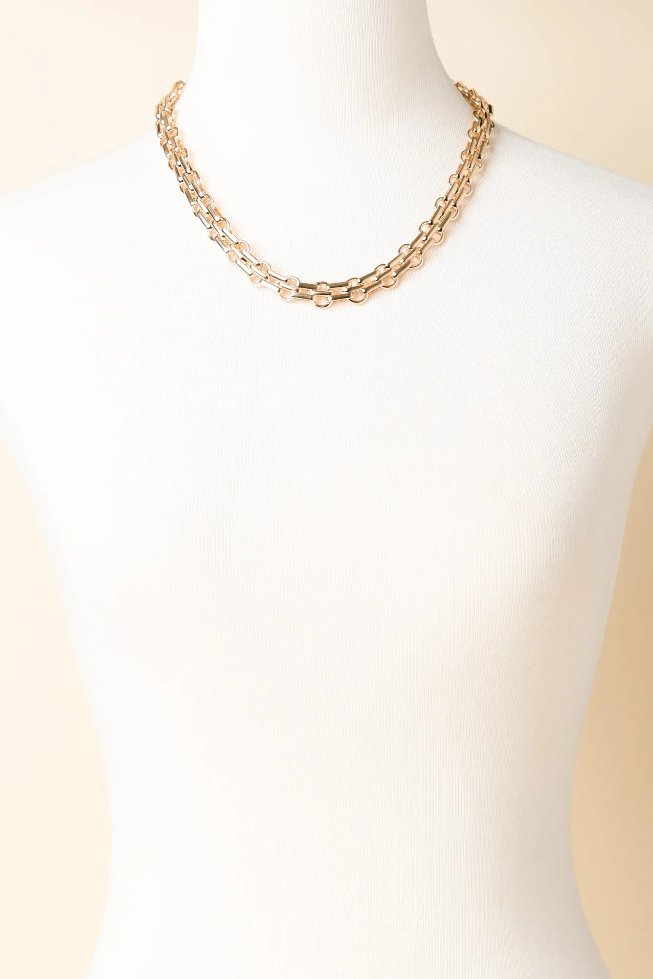 Hanly Gold Linked Chain Necklace sold by Blue Bungalow product image thumbnail 2