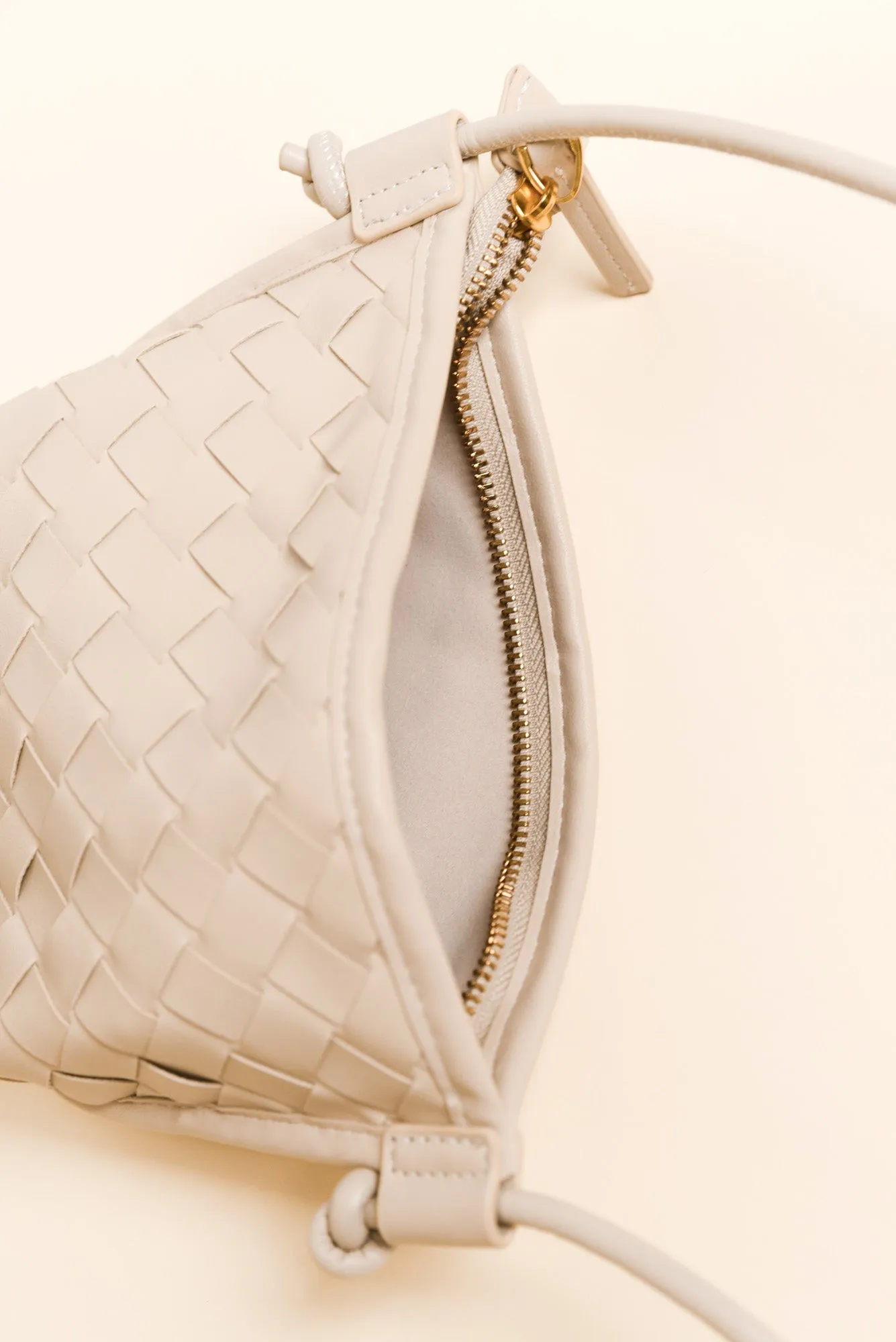 Perez Natural Crossbody Bag sold by Blue Bungalow product image thumbnail 3