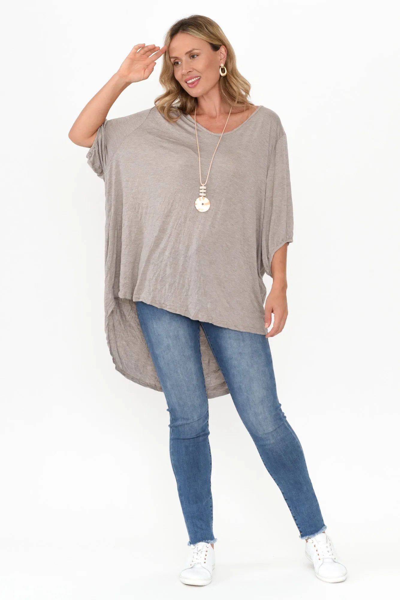 Agnes Oat Crinkle Cotton Hi Lo Top sold by Blue Bungalow product image thumbnail 2