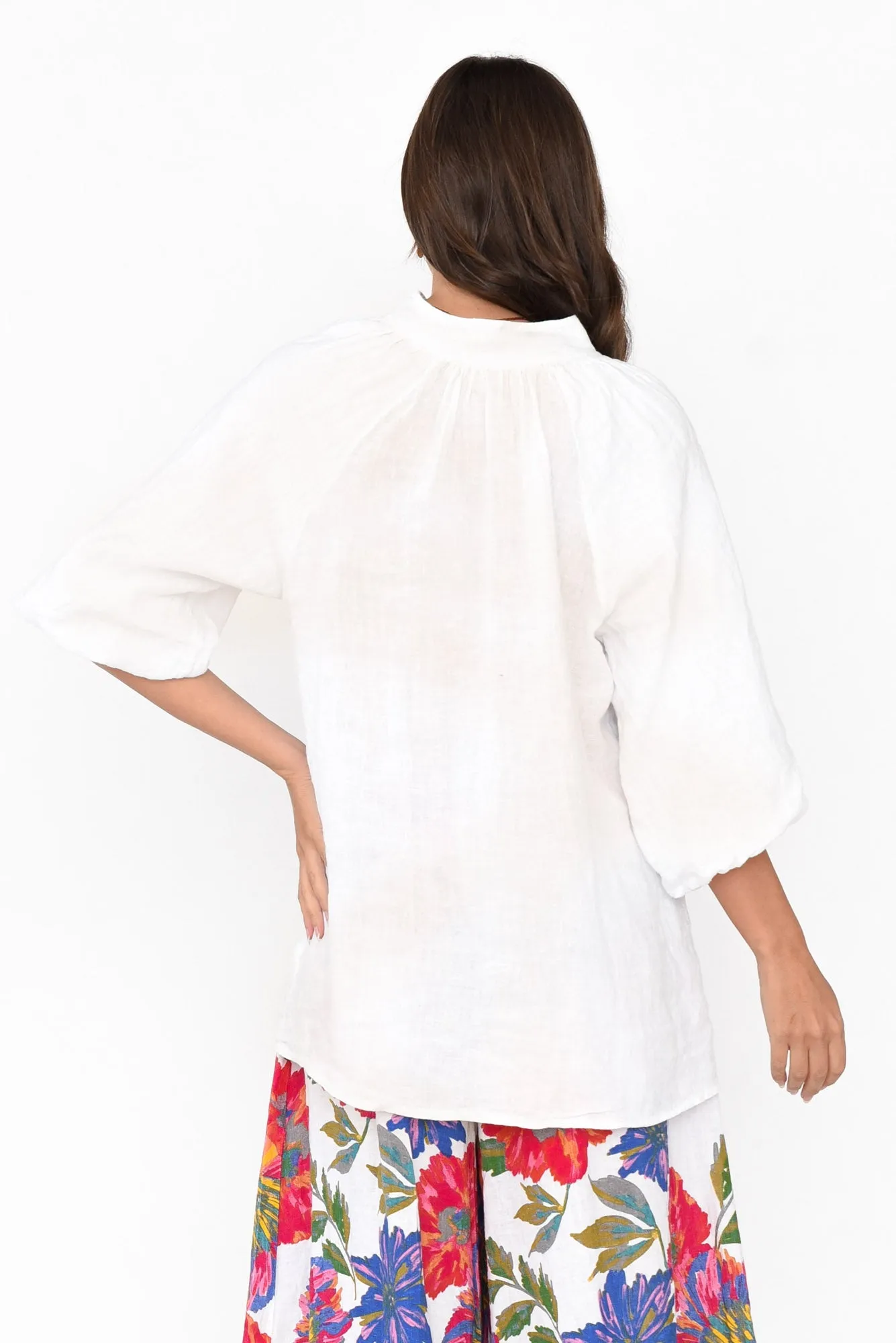 Hiram White Linen Top sold by Blue Bungalow product image thumbnail 4