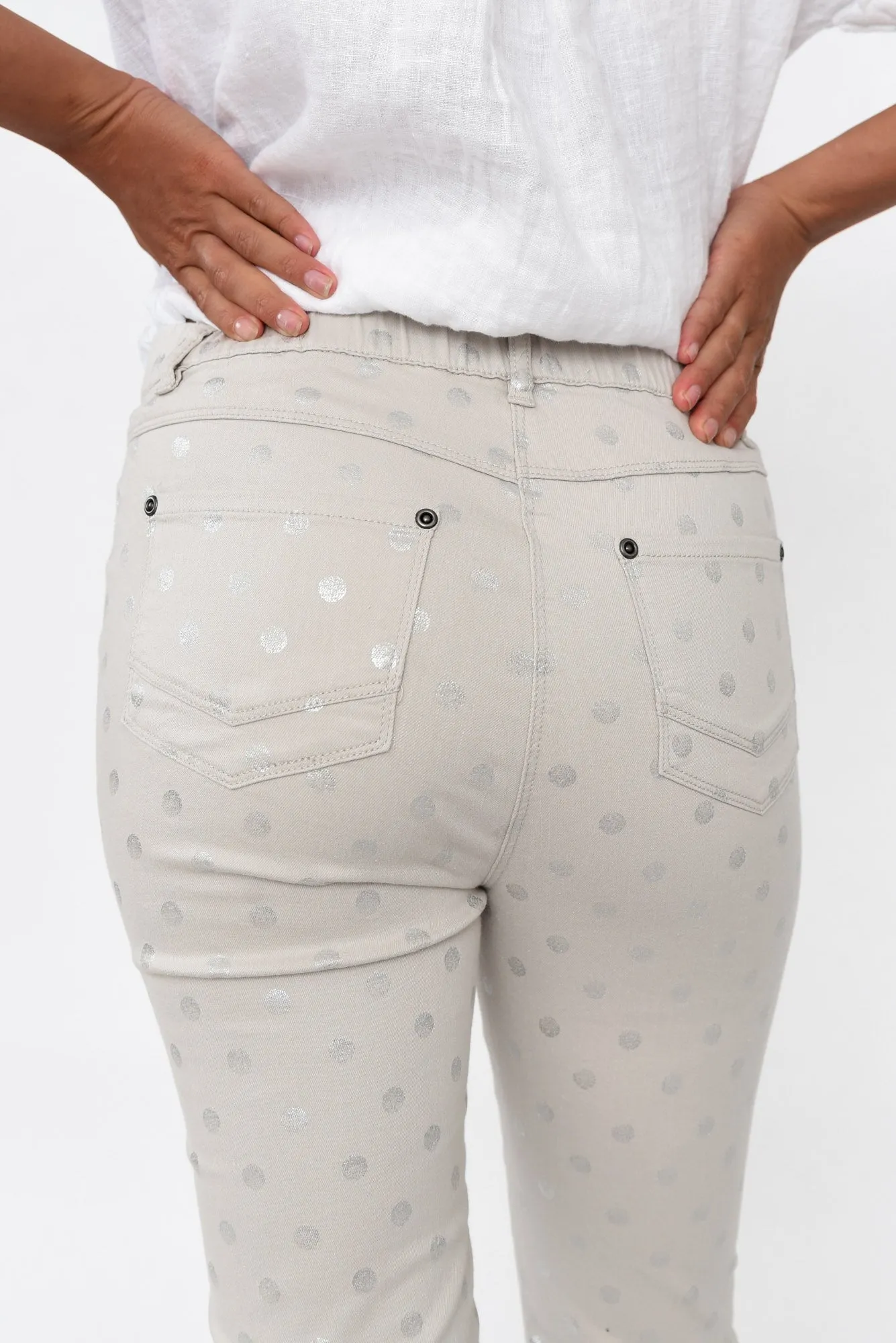 Reed Taupe Foil Spot Cotton Capri Pants sold by Blue Bungalow product image thumbnail 5