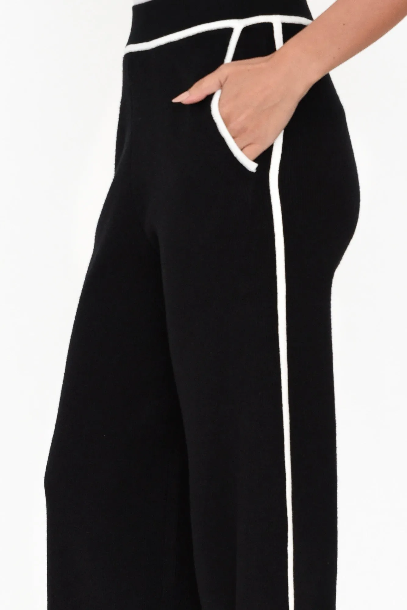 Savon Black Trim Knit Pants sold by Blue Bungalow product image thumbnail 5