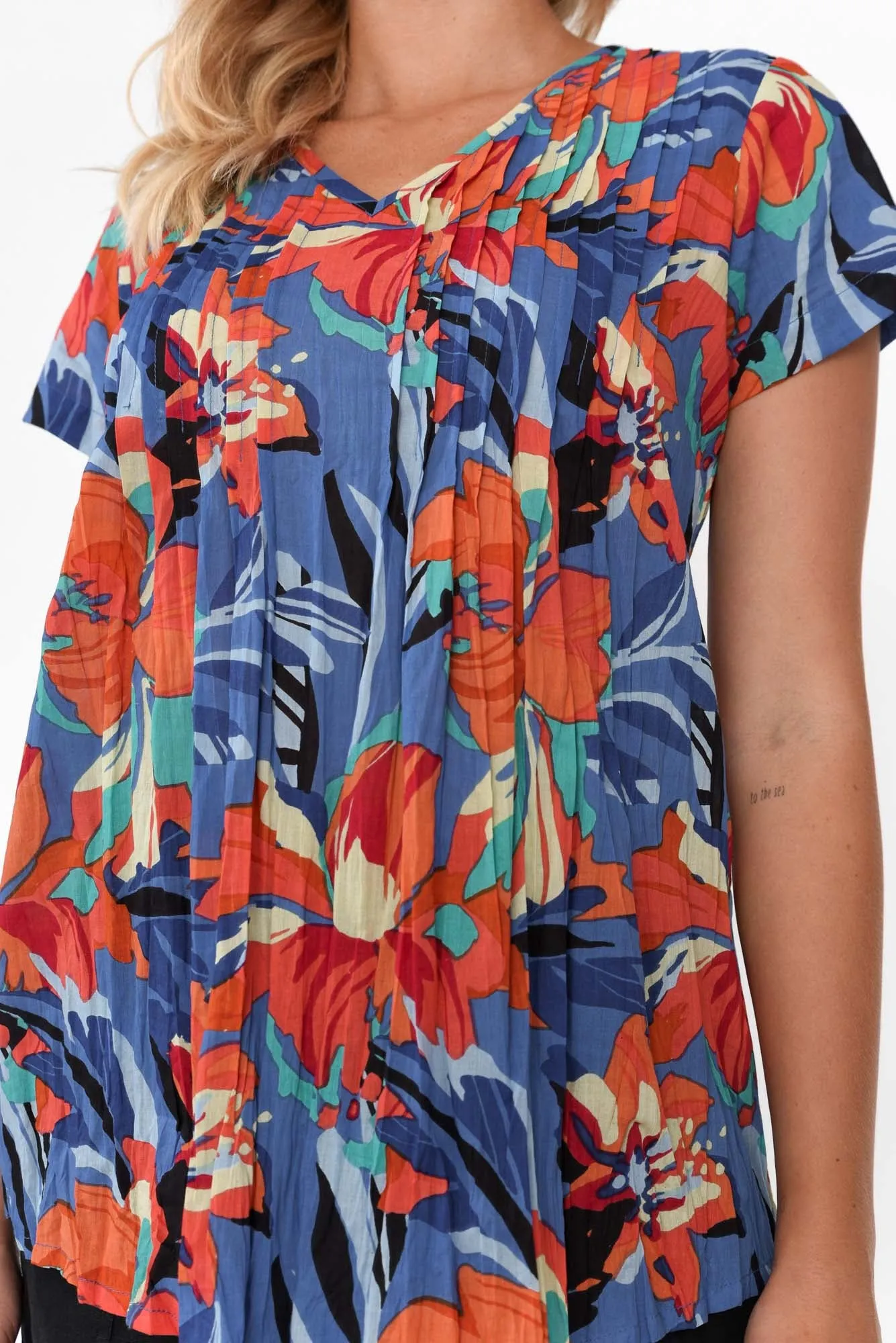 Fia Cobalt Hawaiian Crinkle Cotton Top sold by Blue Bungalow product image thumbnail 5