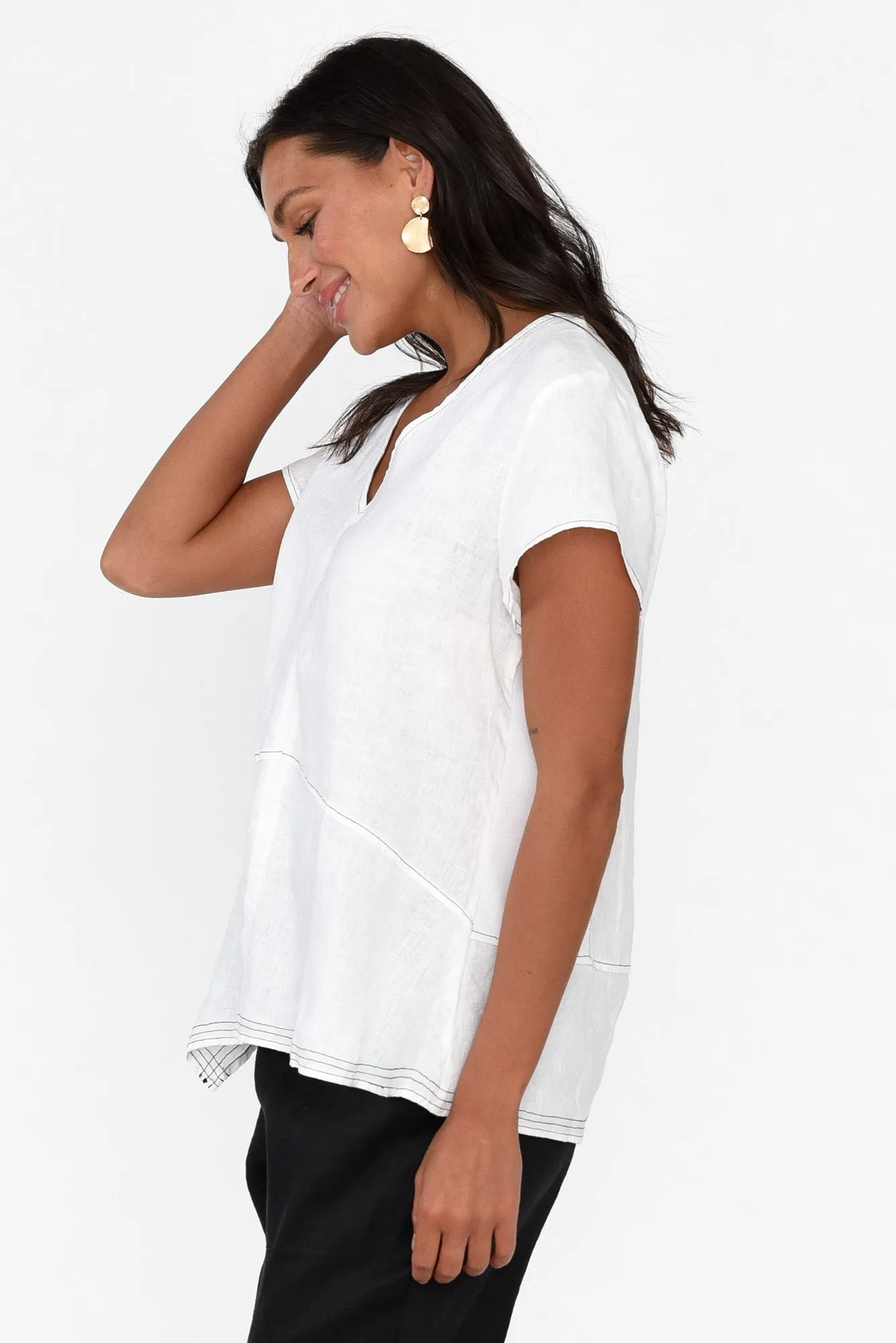 Lindy White Linen V Neck Top sold by Blue Bungalow product image thumbnail 3