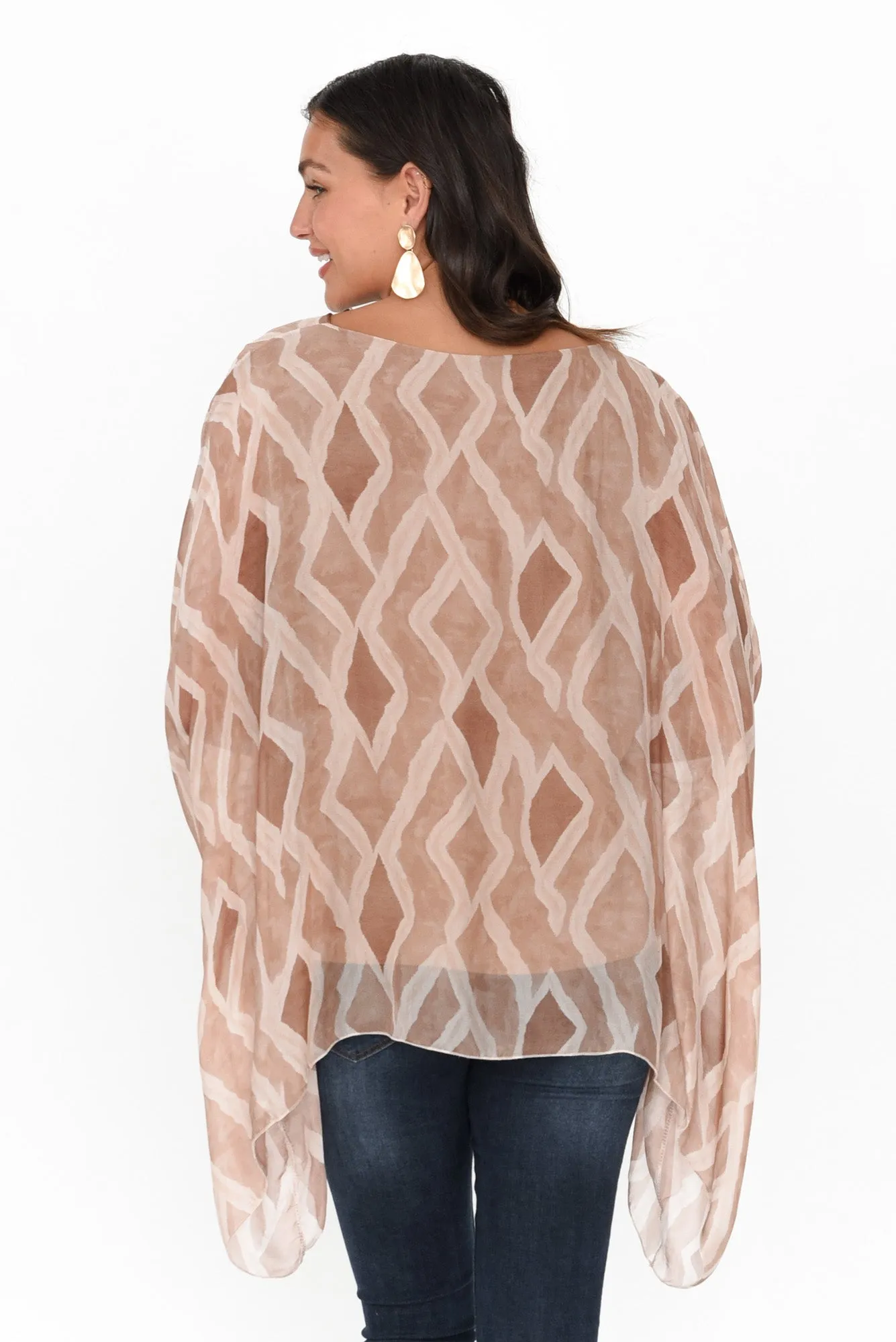 Jacari Beige Geo Silk Layer Top sold by Blue Bungalow product image thumbnail 4