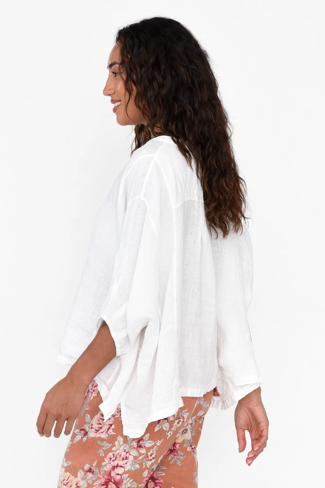 Evadalia White Linen Button Top sold by Blue Bungalow product image thumbnail 4