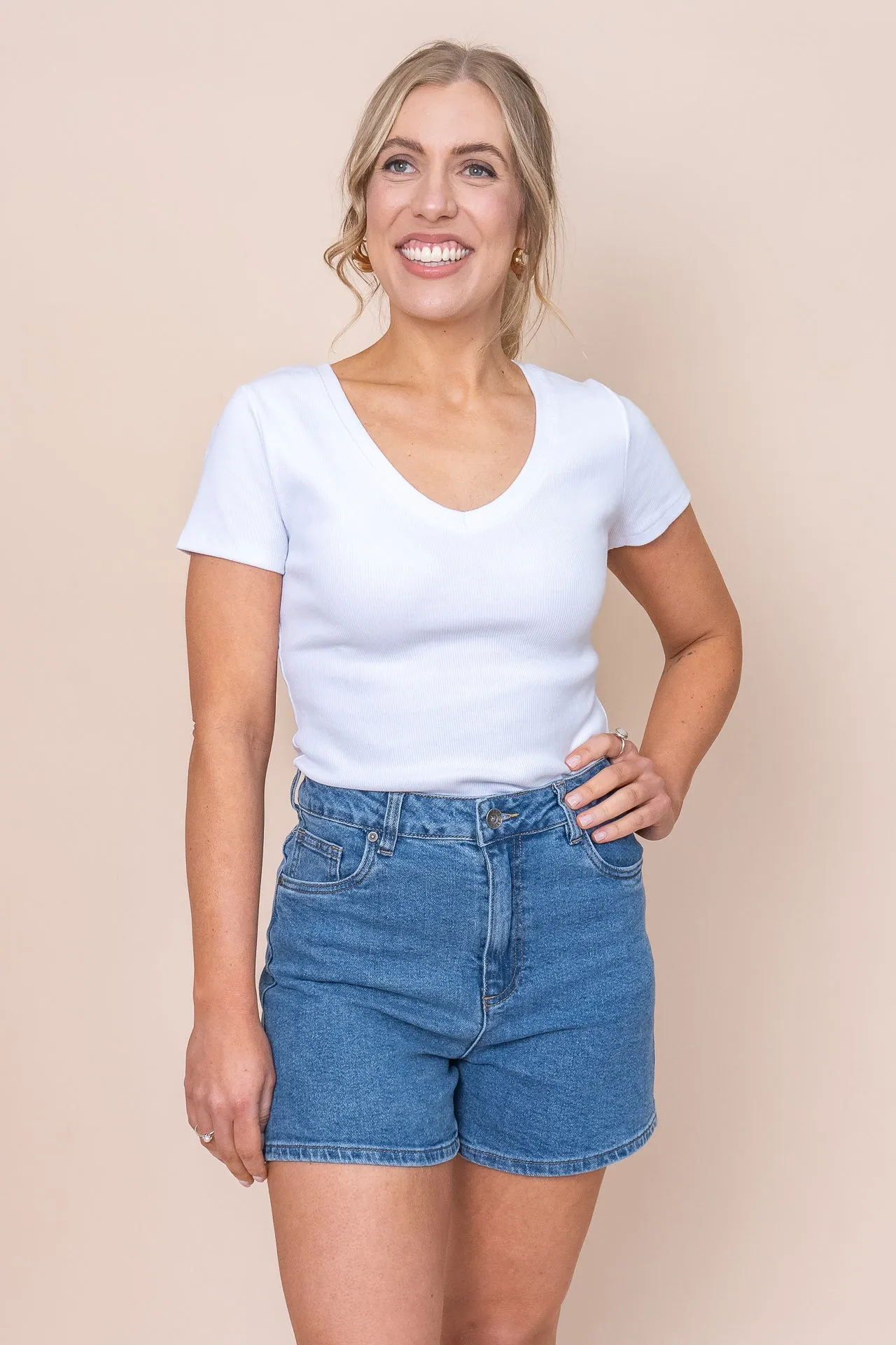 Lottie V-Neck Tee in White - Silent Theory - Final Sale sold by Always Alice