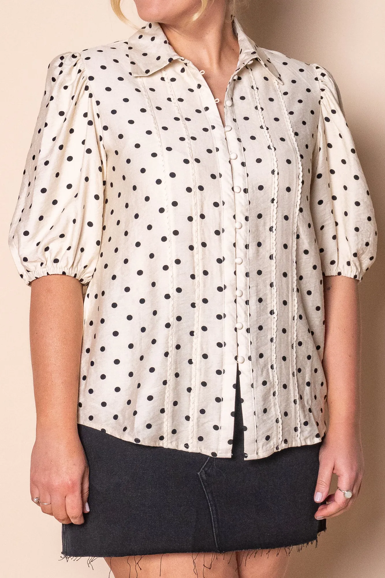Roberts Polka Dot S/S Top in Vintage Cream sold by Always Alice product image thumbnail 3
