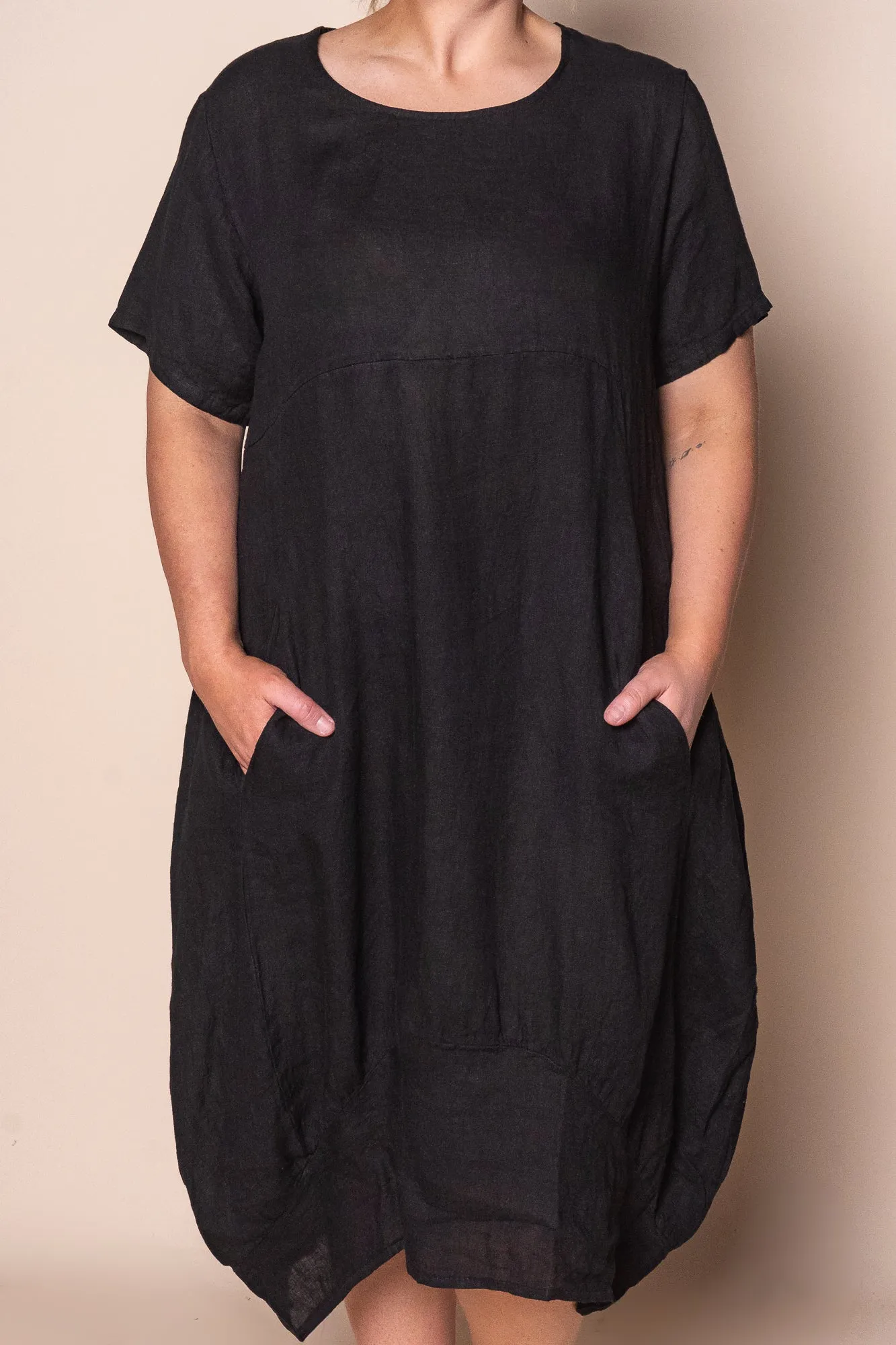 Grier Linen Midi Dress in Black sold by Always Alice product image thumbnail 3