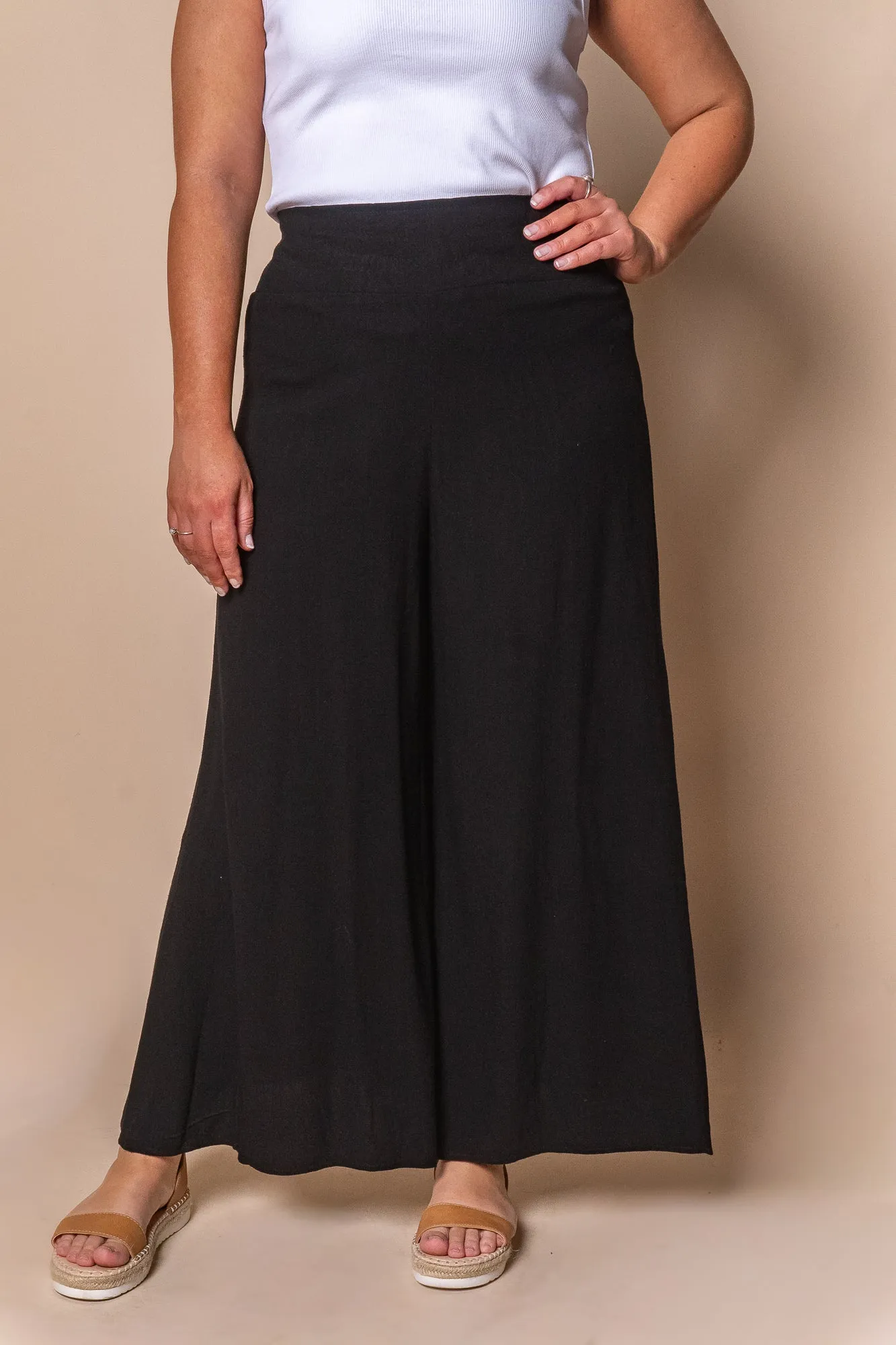 Gisele Wide-Legged Pants in Black sold by Always Alice product image thumbnail 2