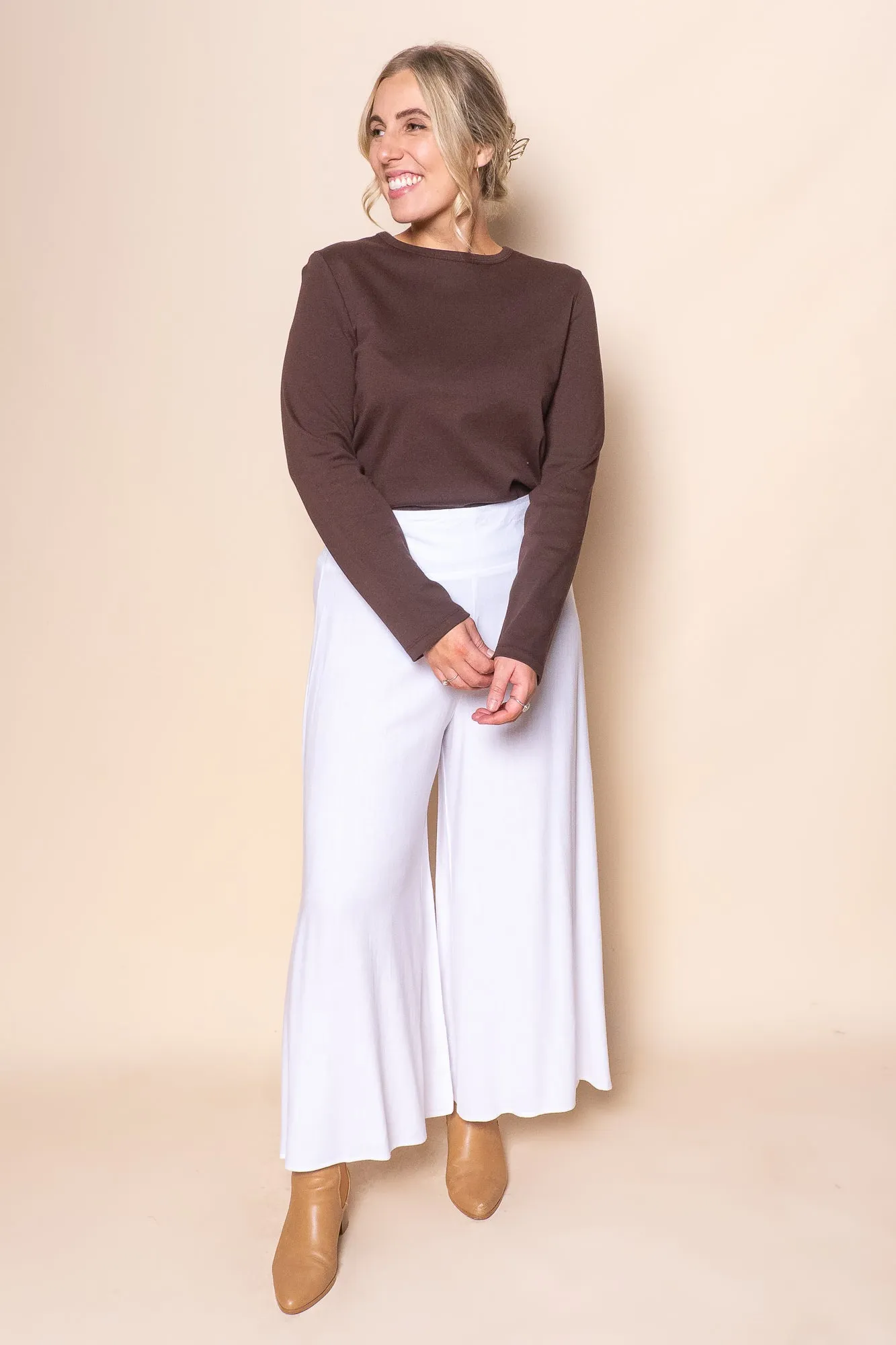Gisele Wide-Legged Pants in White sold by Always Alice product image thumbnail 2