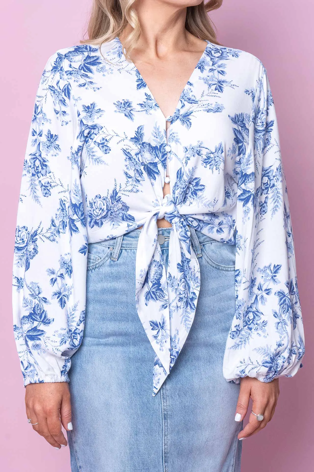 Nataly Top in White sold by Always Alice product image thumbnail 4