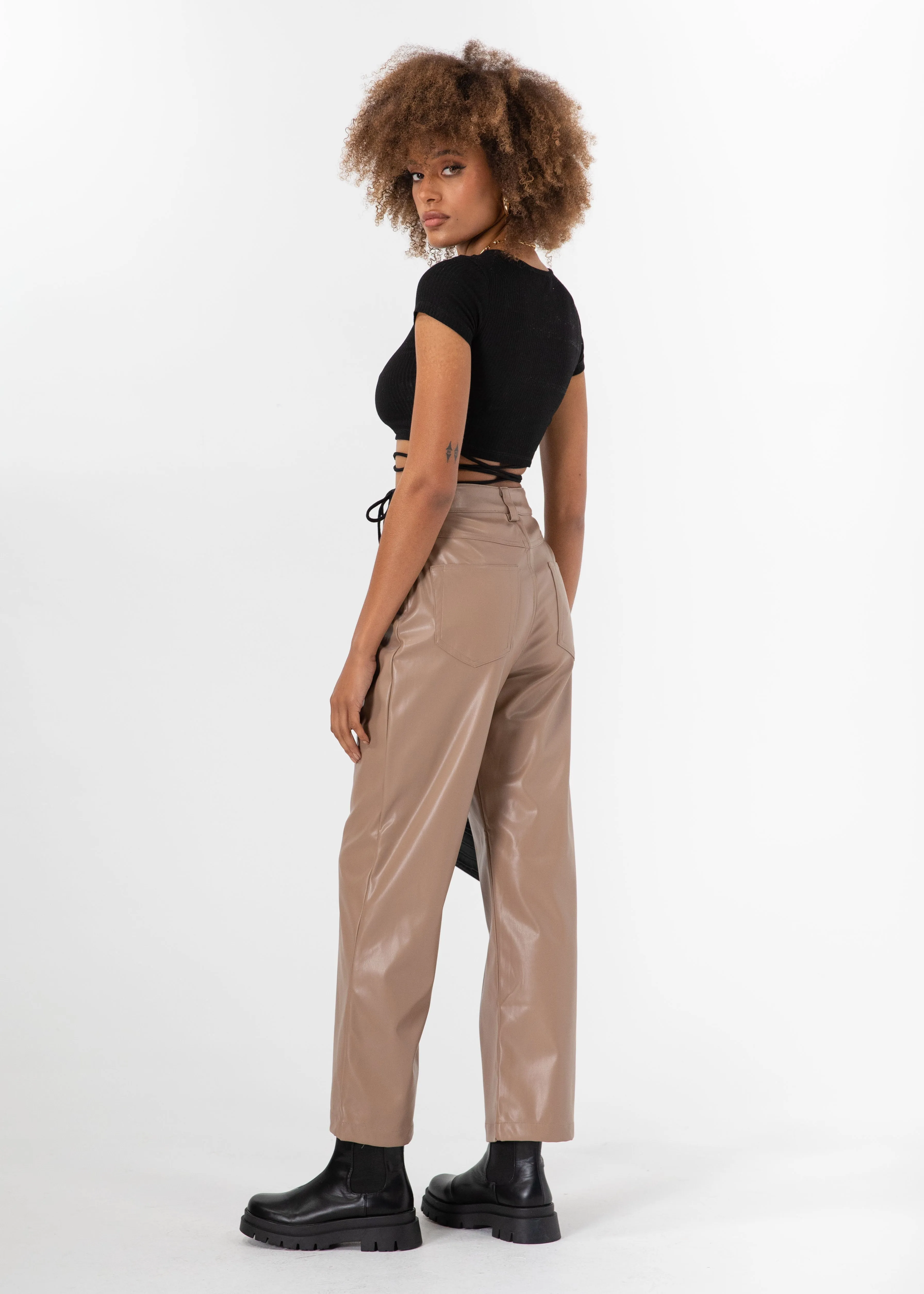 Lunara Cropped Tee - Black sold by Gingham & Heels product image thumbnail 5