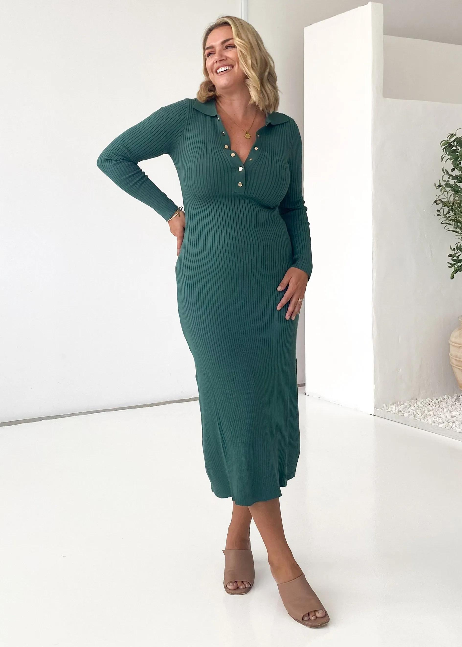 Helen Knit Maxi Dress - Emerald sold by Gingham & Heels product image thumbnail 4
