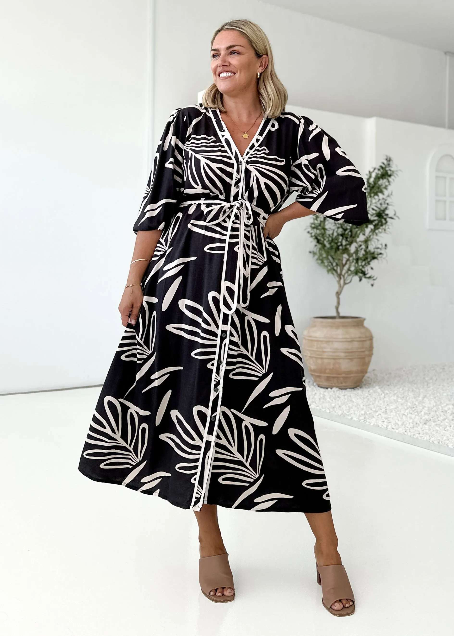 Tatra Midi Dress - Jada Abstract sold by Gingham & Heels product image thumbnail 4