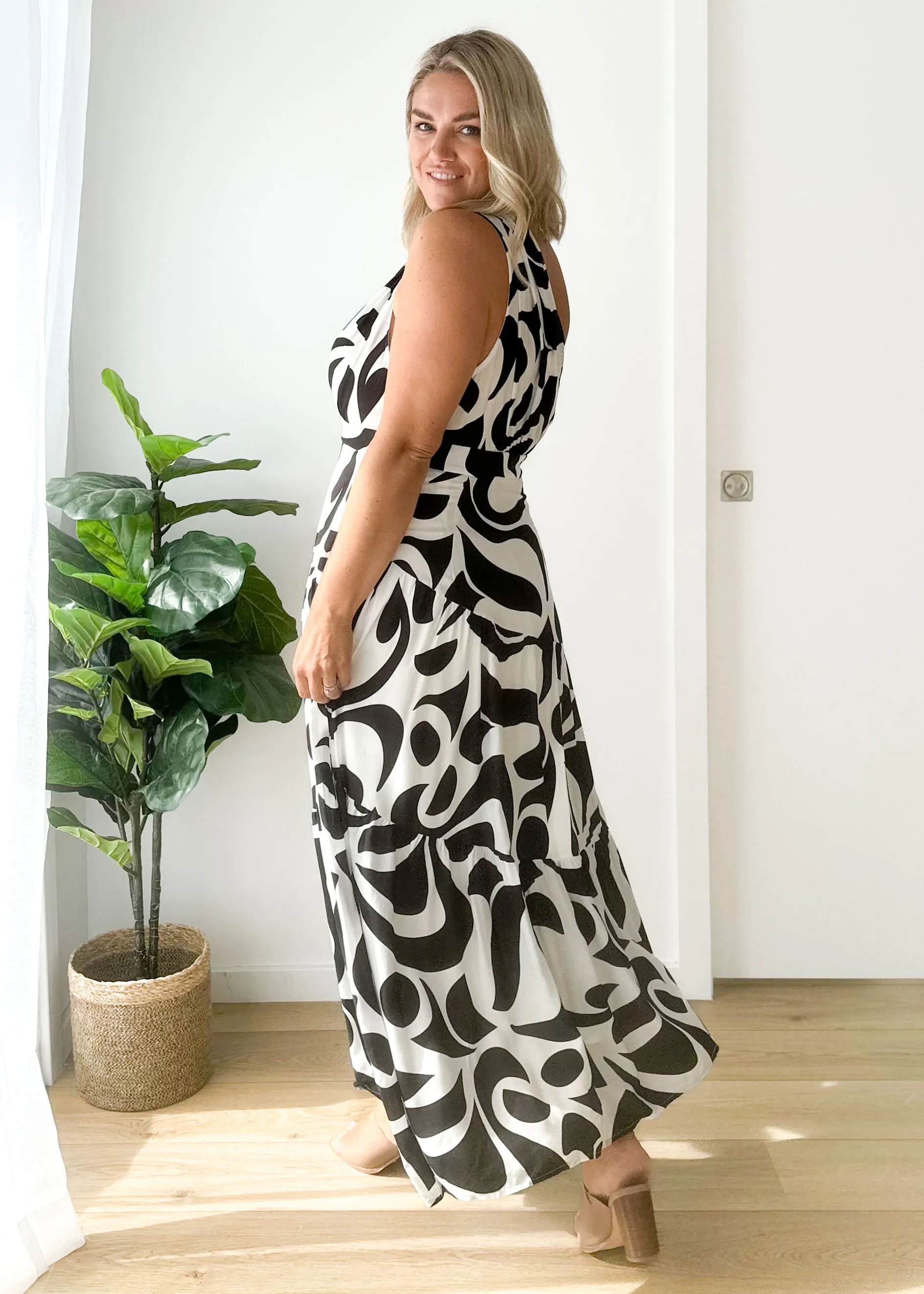 Toni One Shoulder Midi Dress - Black Geo sold by Gingham & Heels product image thumbnail 2