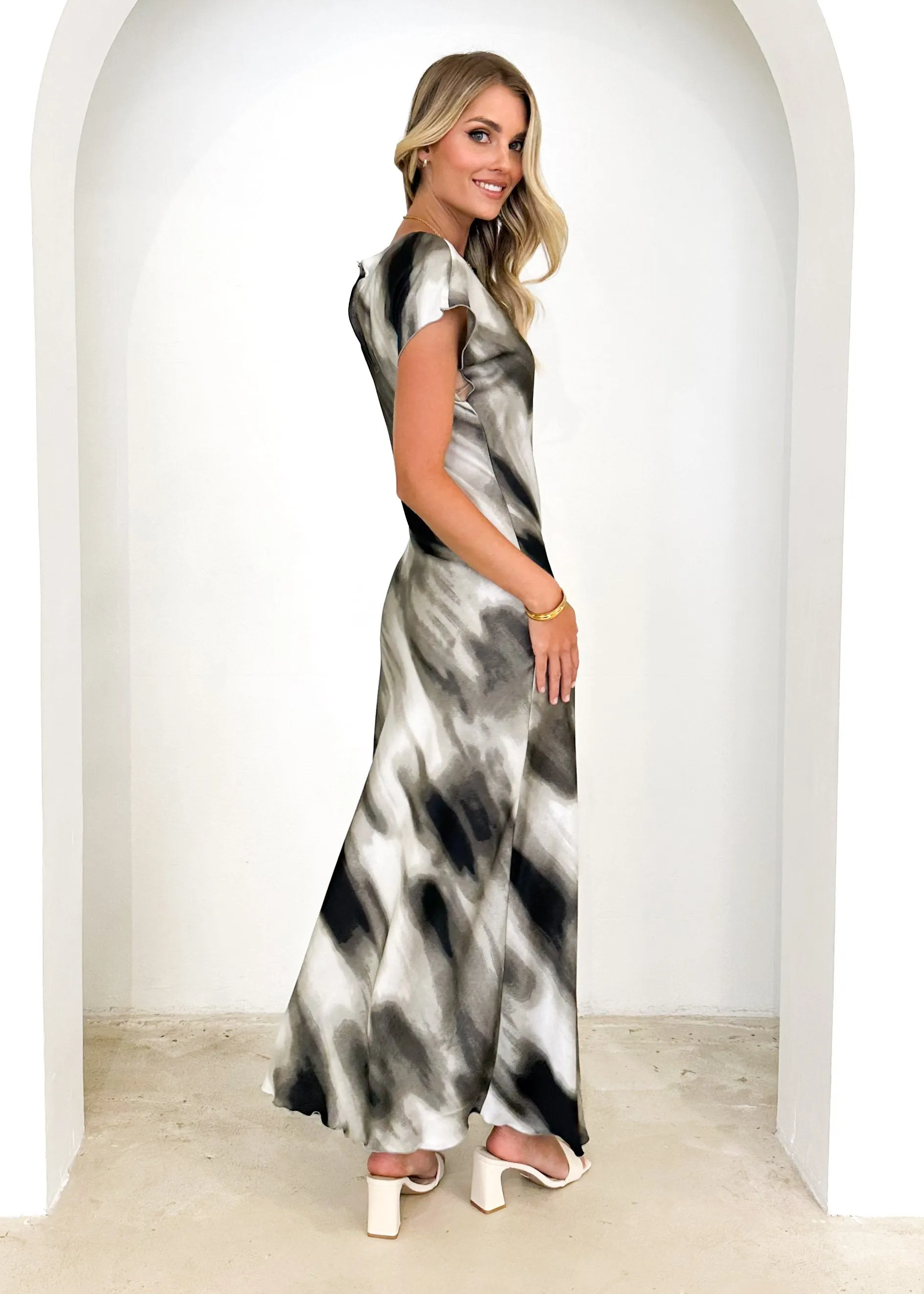 Shellen Maxi Dress - Khaki Tie Dye sold by Gingham & Heels product image thumbnail 5