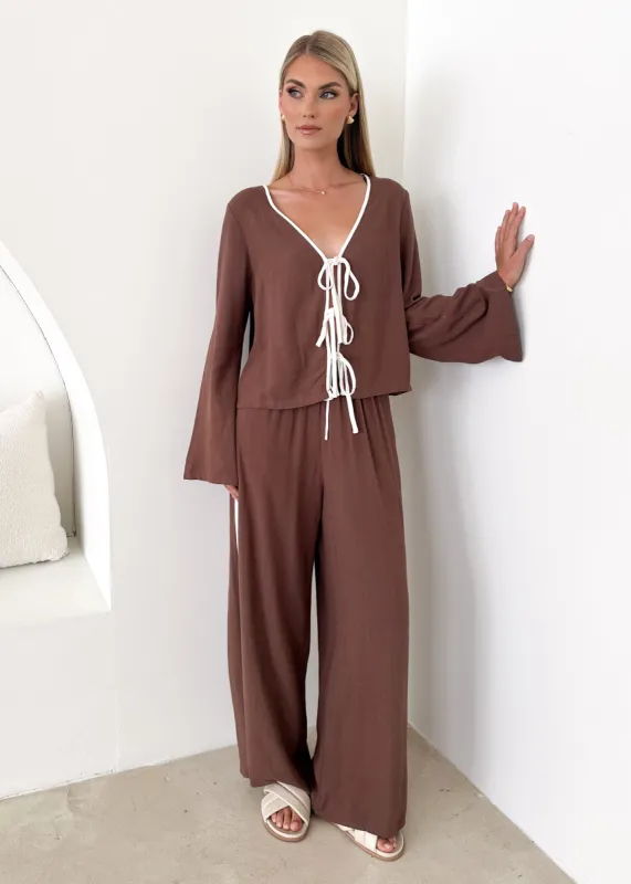 Rowana Top - Chocolate sold by Gingham & Heels