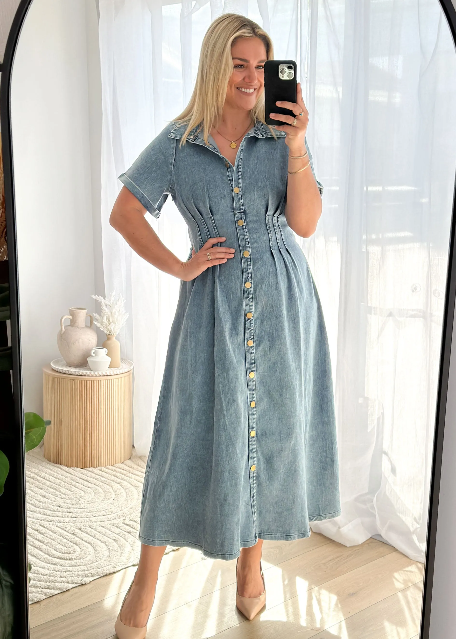 Annika Denim Midi Dress - Washed Blue sold by Gingham & Heels product image thumbnail 4