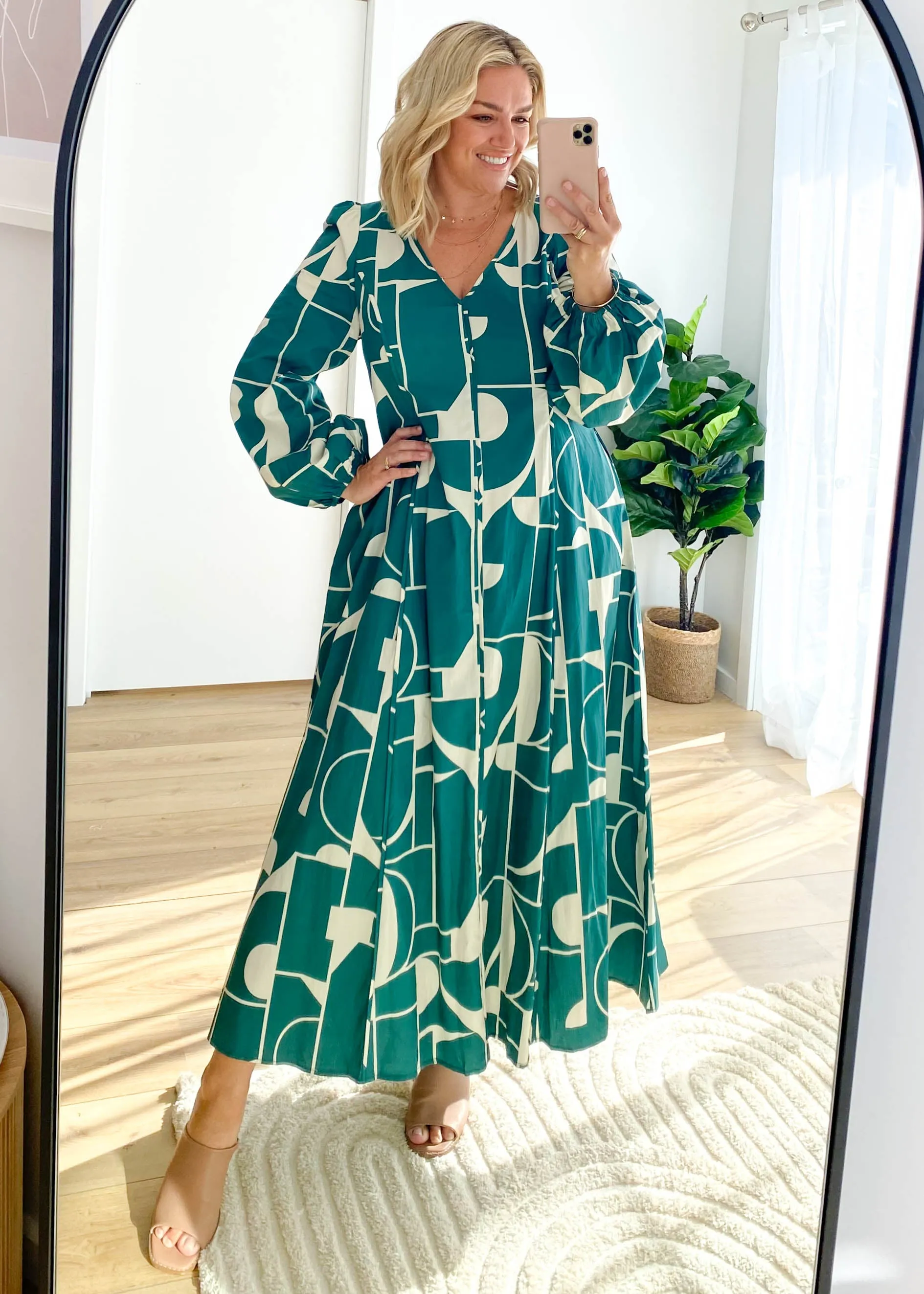 Maranta Midi Dress - Green Geo sold by Gingham & Heels product image thumbnail 2