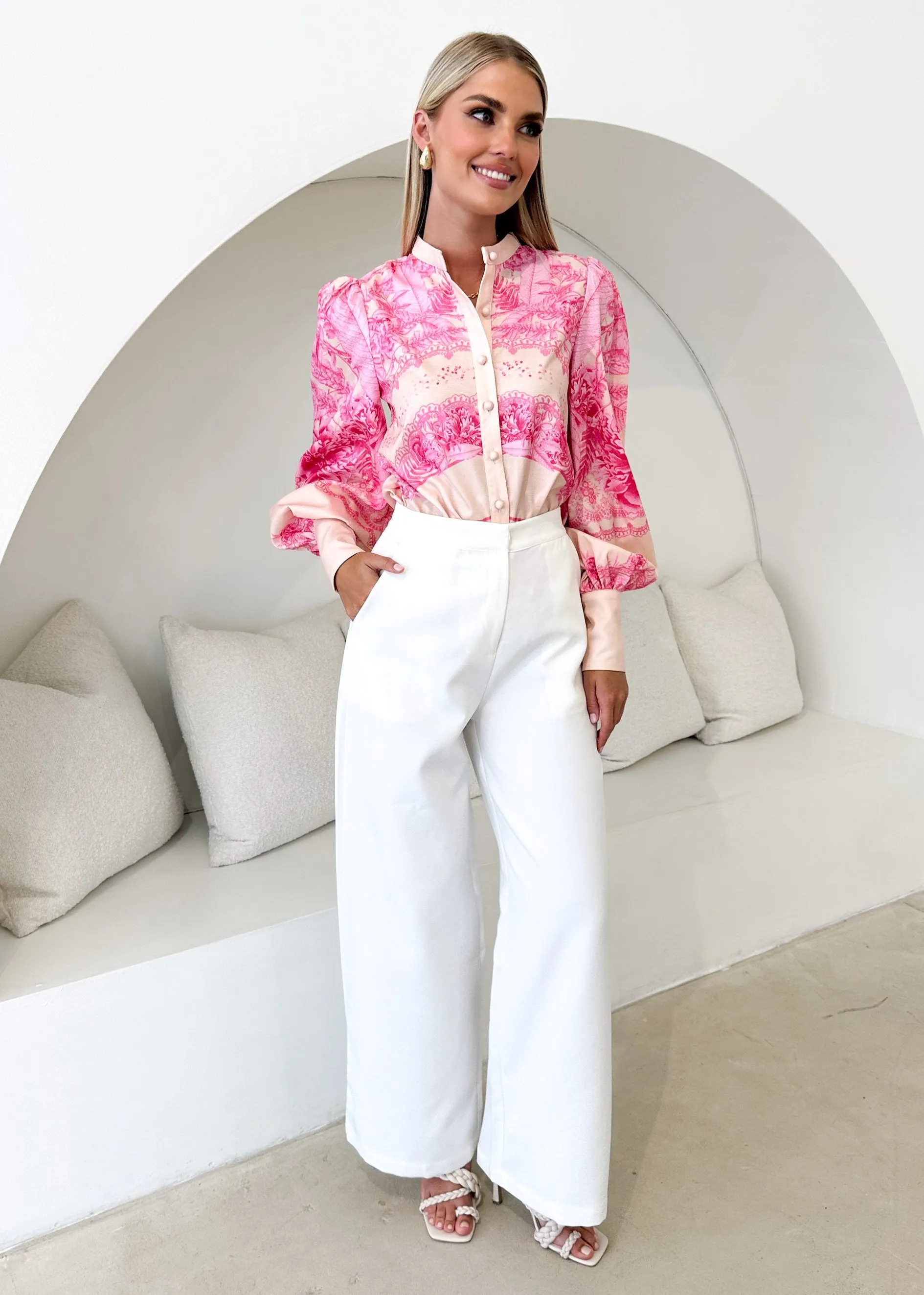 Linnorre Shirt - Pink Floral sold by Gingham & Heels product image thumbnail 2