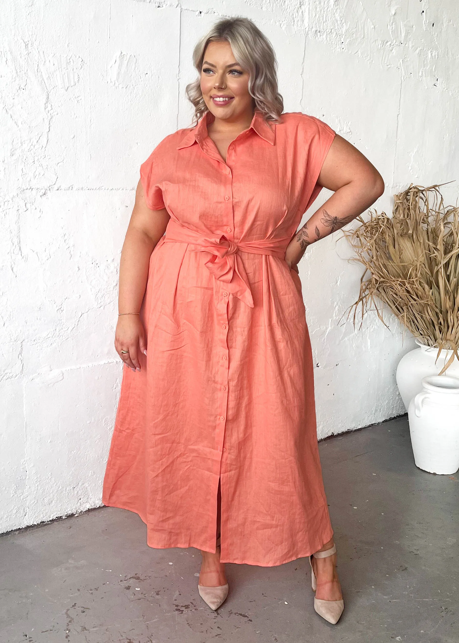 Makari Linen Midi Dress - Peach sold by Gingham & Heels product image thumbnail 5