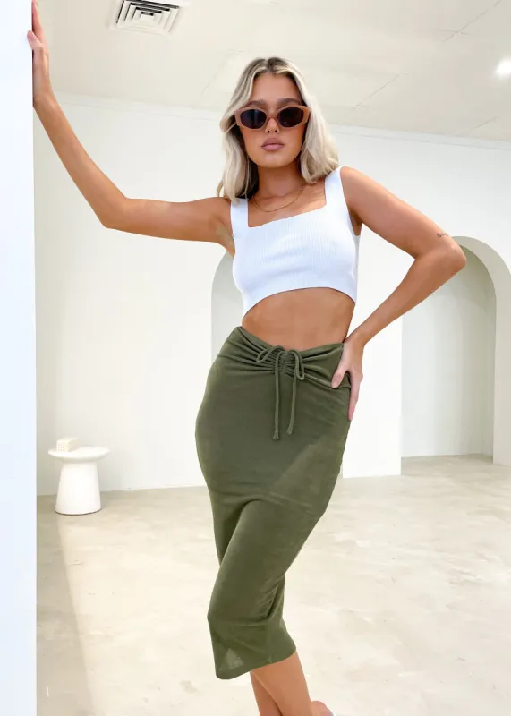 Eddison Crop - White sold by Gingham & Heels